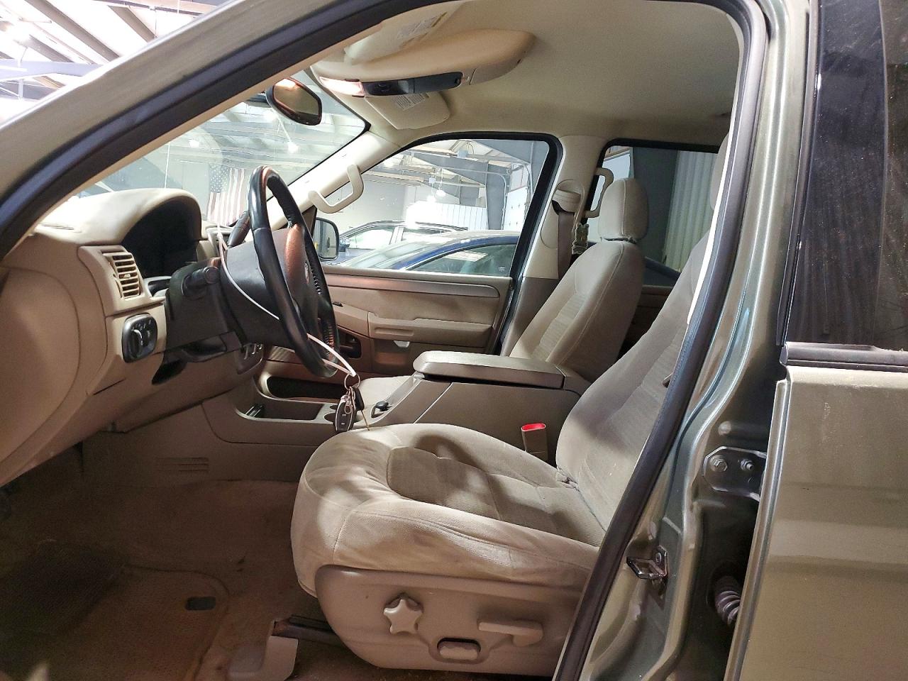 2004 Ford Explorer Xlt Green vin: 1FMZU73K64UB07212