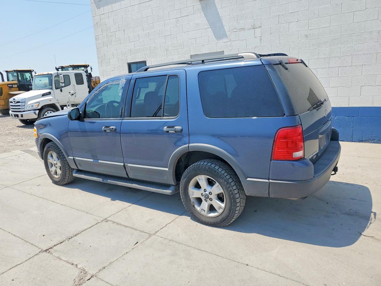 2003 Ford Explorer Xlt Blue vin: 1FMZU73K83UC00103