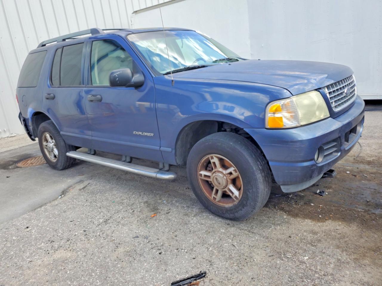 2005 Ford Explorer Xlt Blue vin: 1FMZU73K85UA41103
