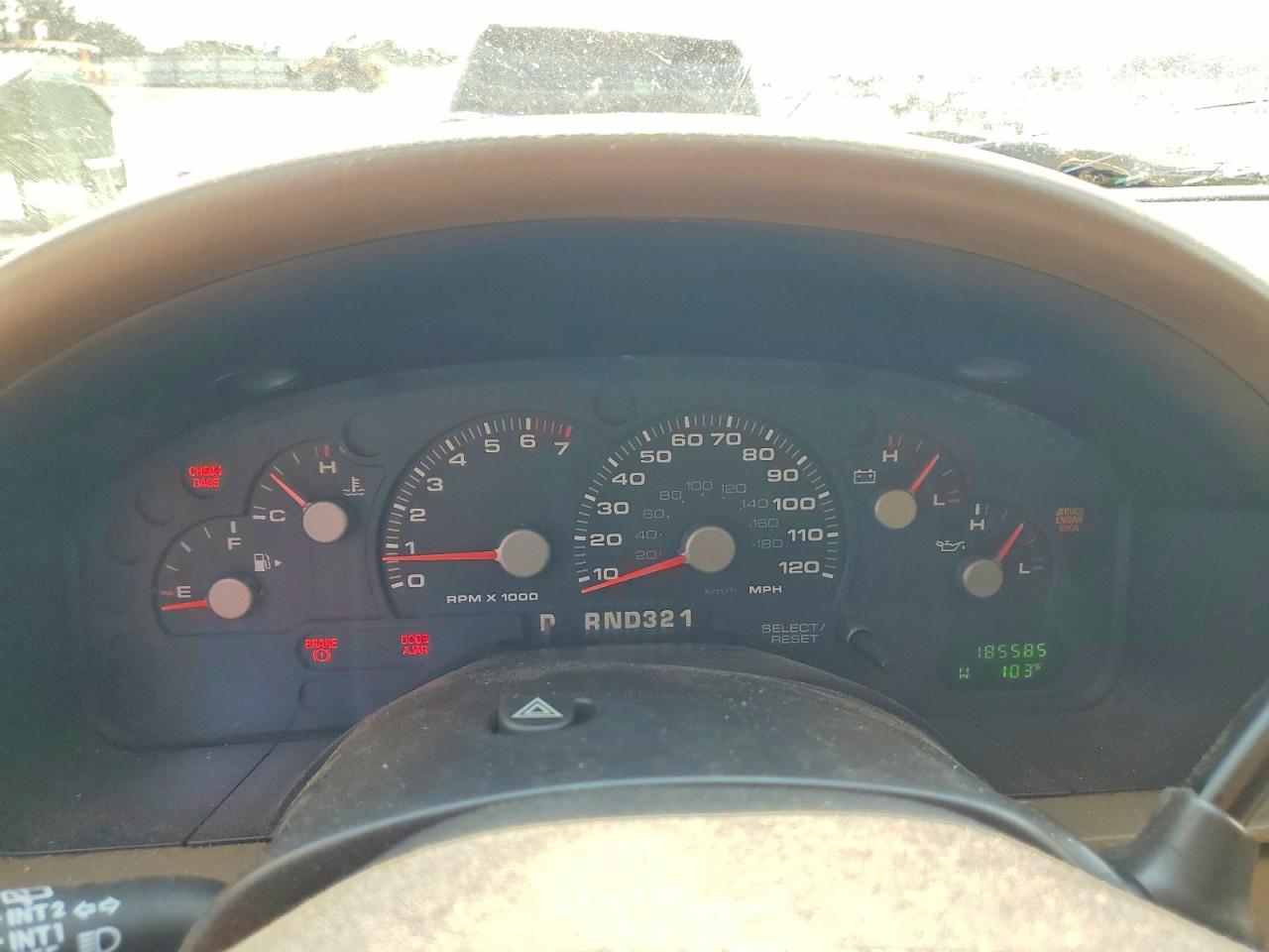 2004 Ford Explorer Xlt Tan vin: 1FMZU73K94UB32380