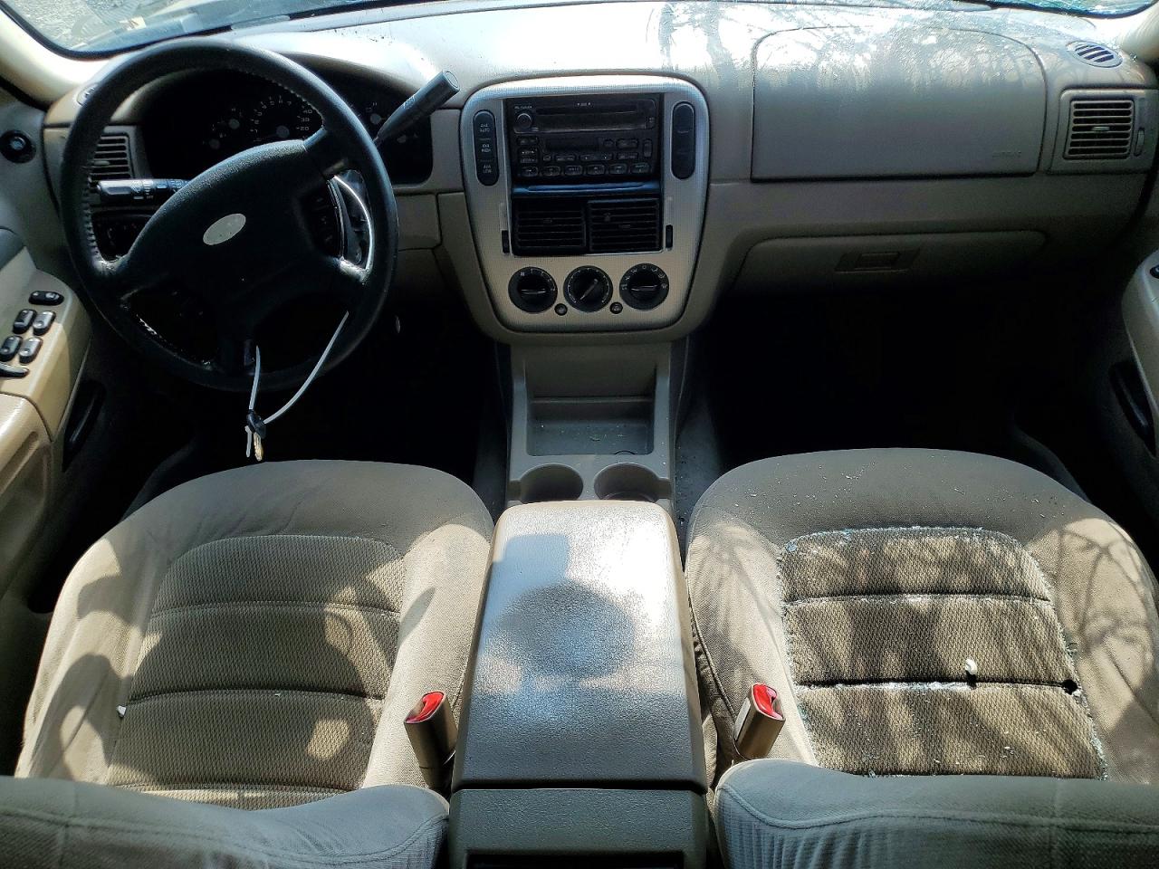 2004 Ford Explorer Xlt Tan vin: 1FMZU73K94UB32380