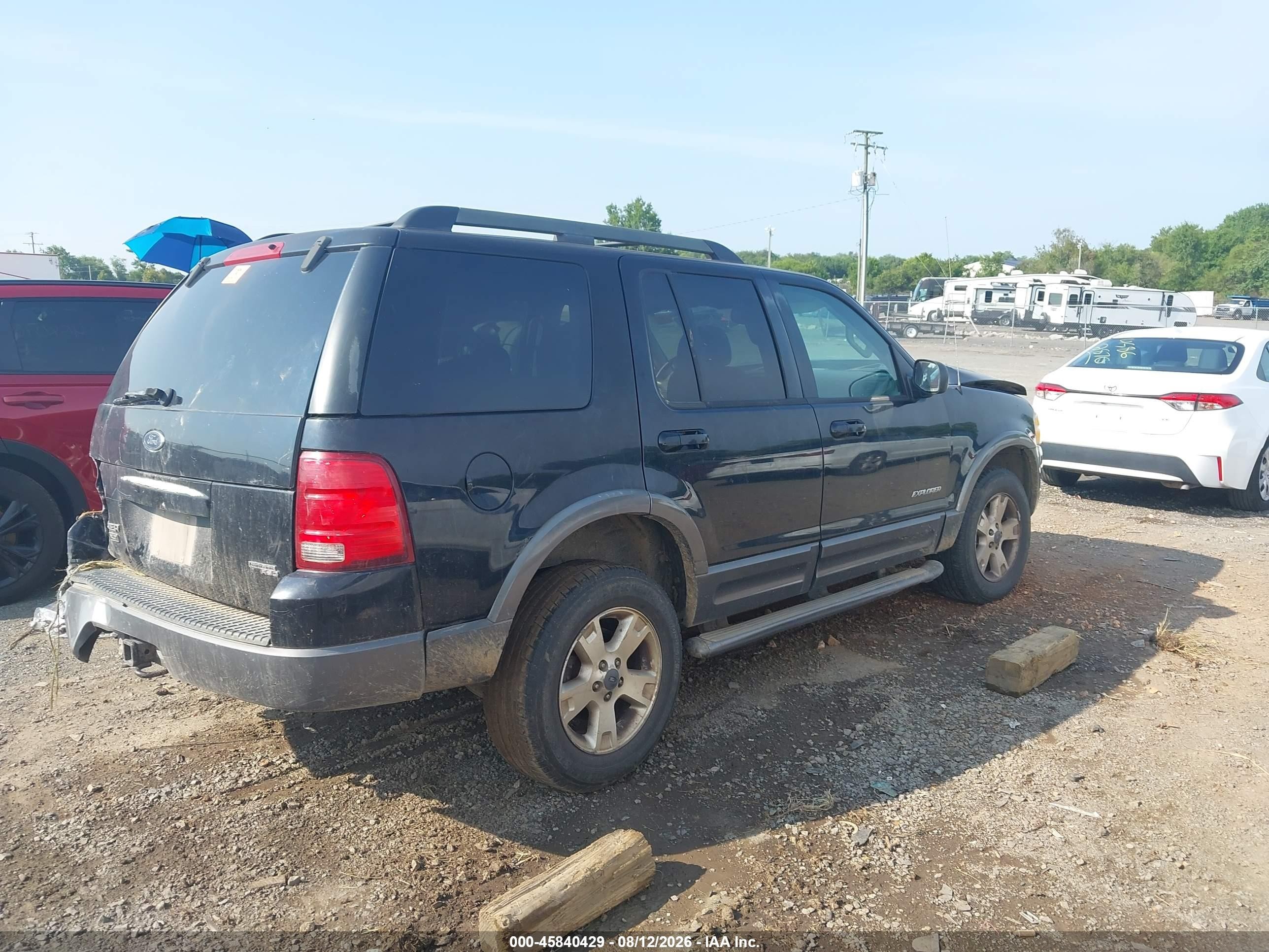 2005 Ford Explorer   Black vin: 1FMZU73K954A55284