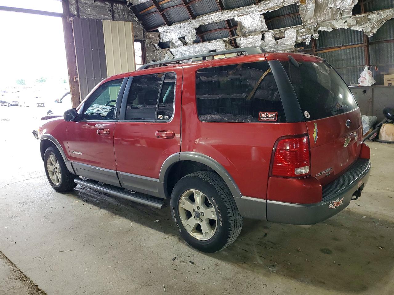 2002 Ford Explorer Red vin: 1FMZU73KX2UD11833