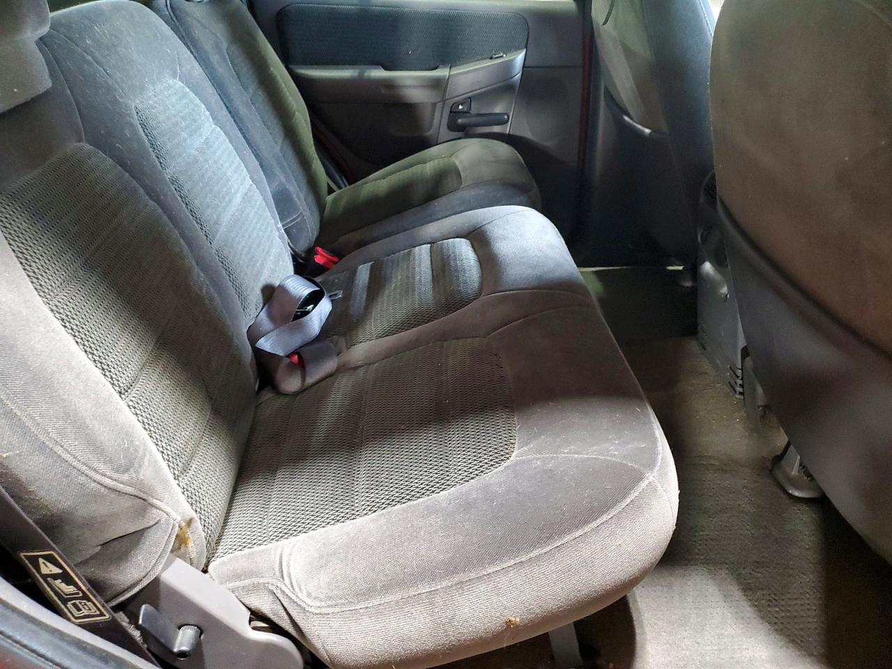 2002 Ford Explorer Red vin: 1FMZU73KX2UD11833