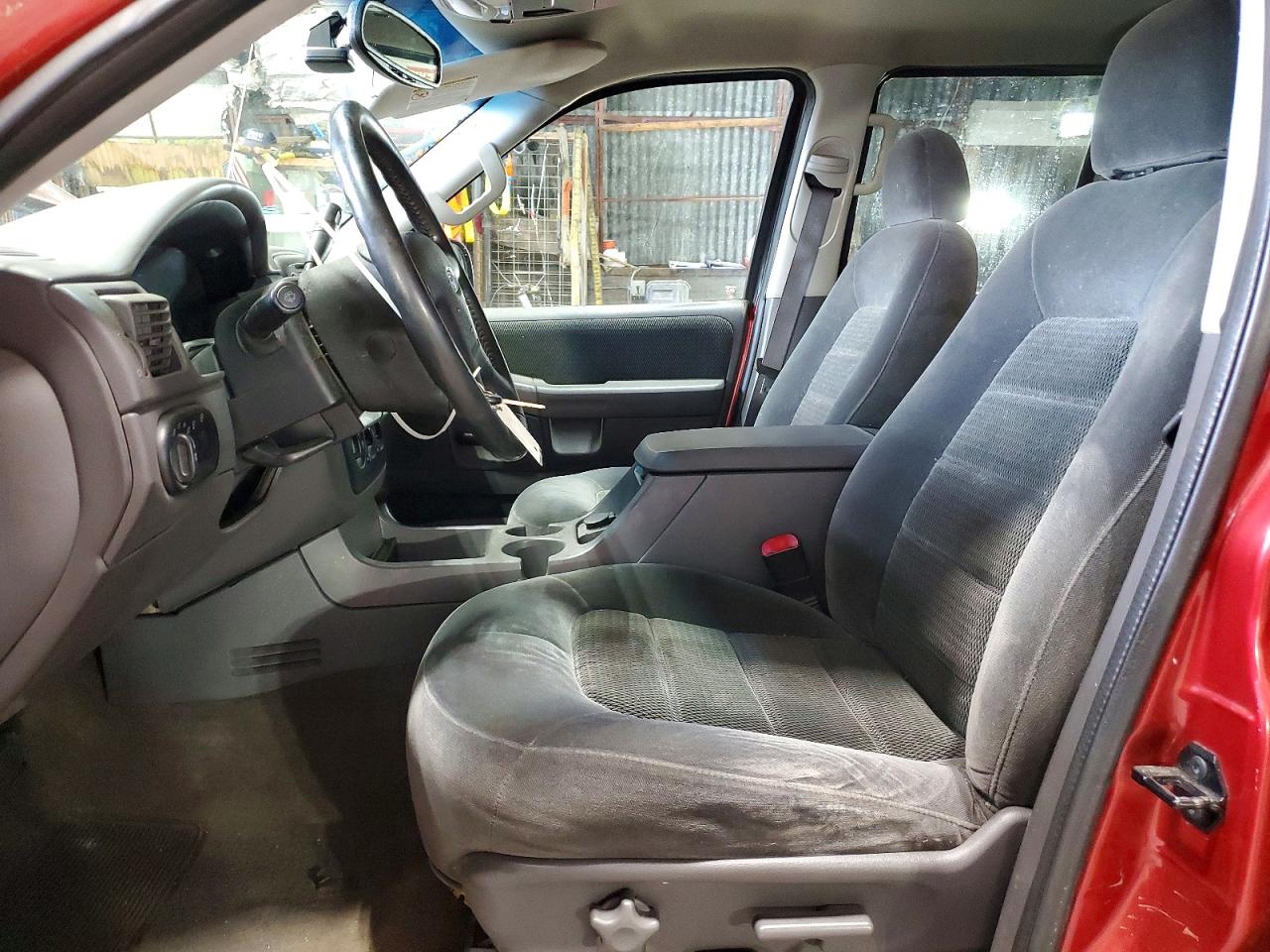 2002 Ford Explorer Red vin: 1FMZU73KX2UD11833