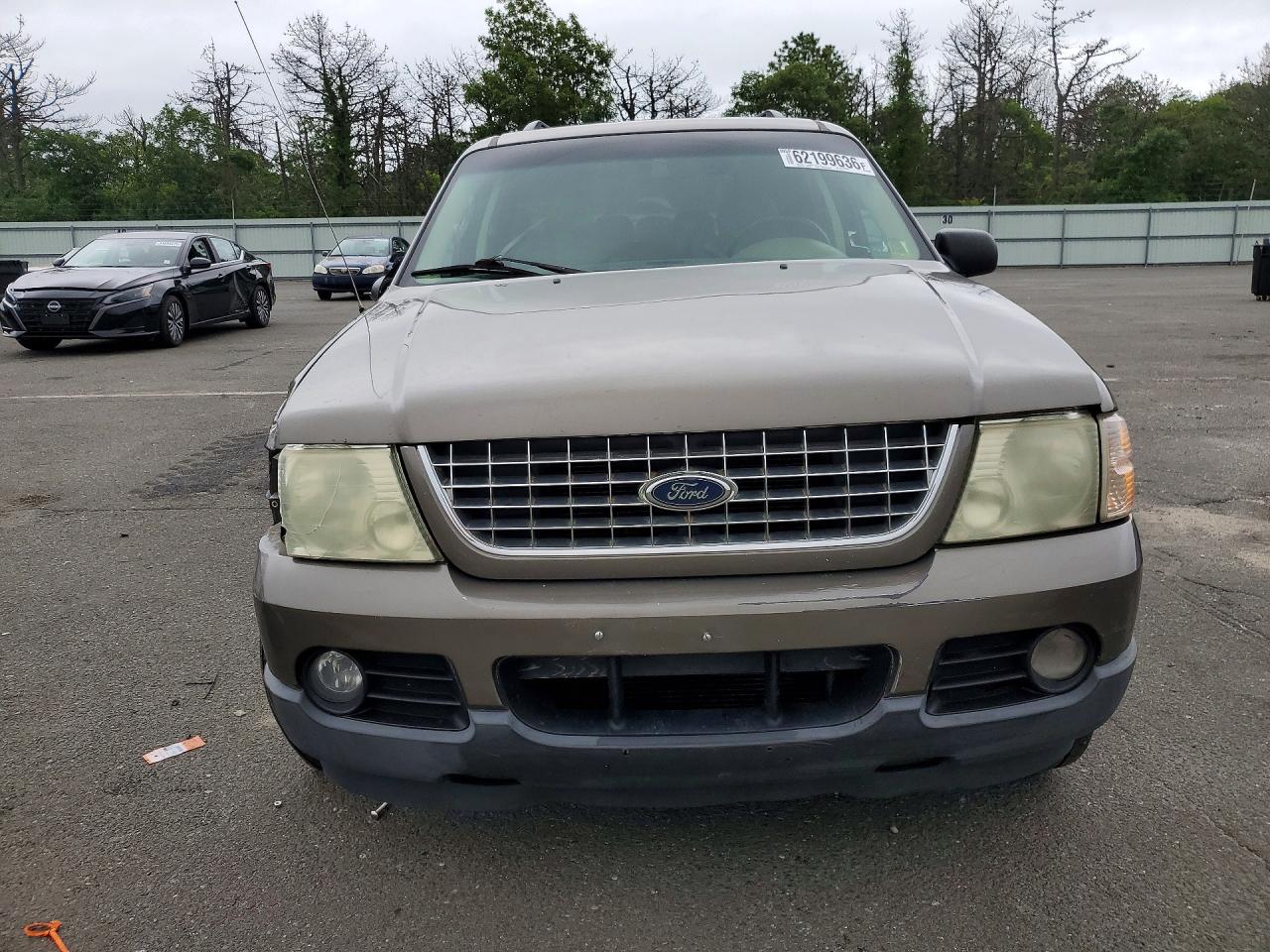 2003 Ford Explorer Xlt Brown vin: 1FMZU73KX3ZB14147