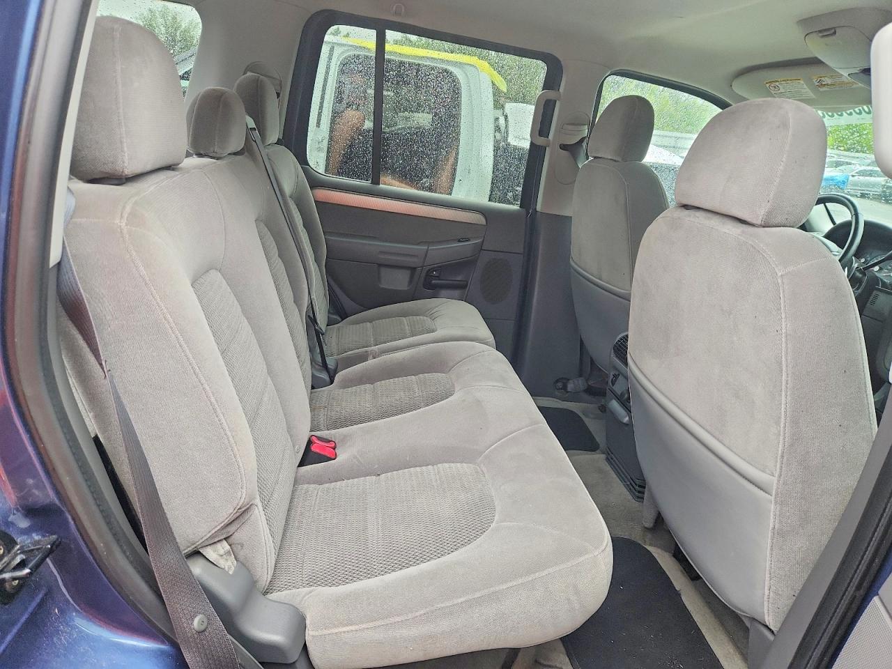 2004 Ford Explorer Xlt Blue vin: 1FMZU73KX4ZA88666
