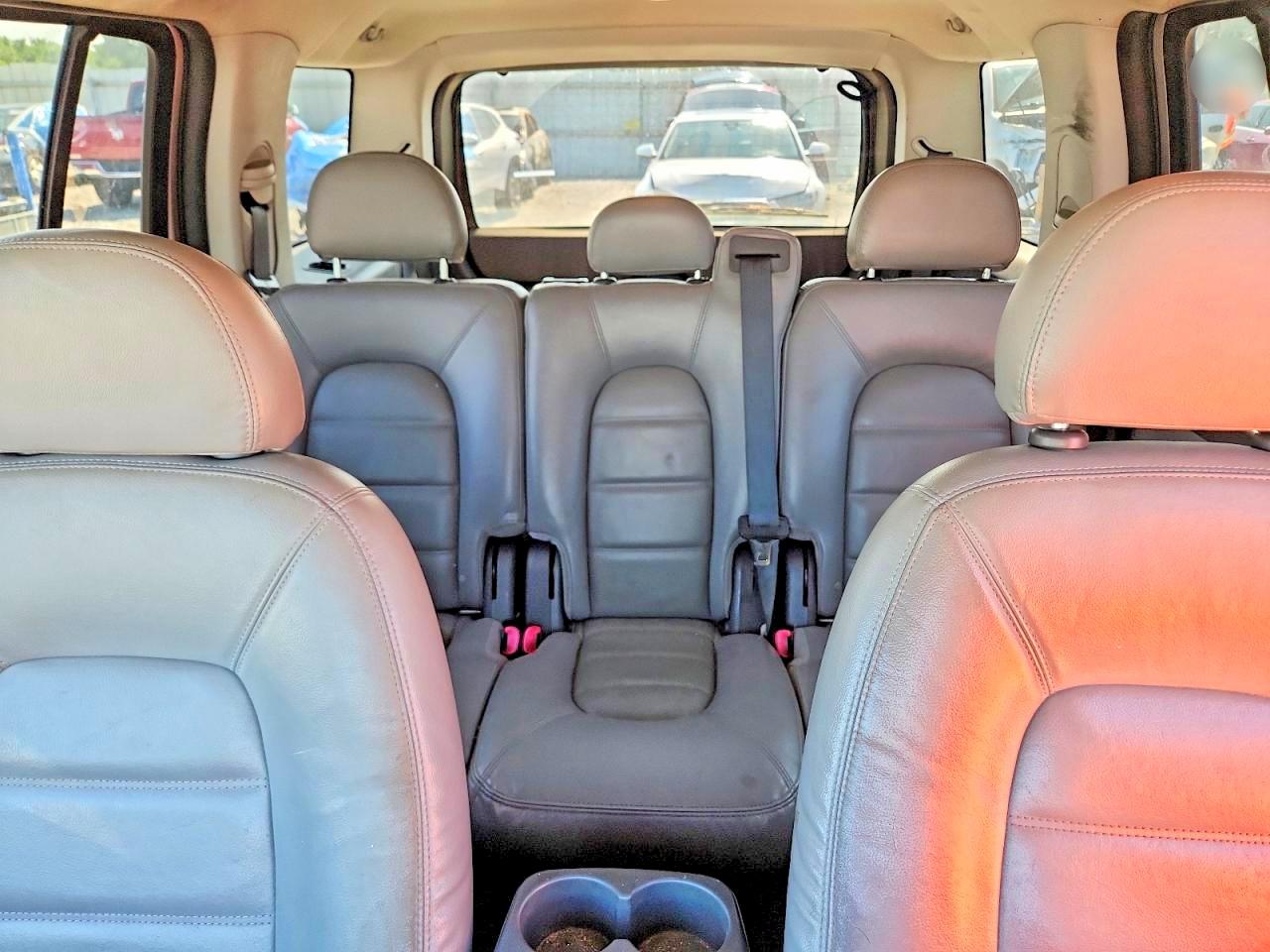 2005 Ford Explorer Xlt Silver vin: 1FMZU73KX5UA54483