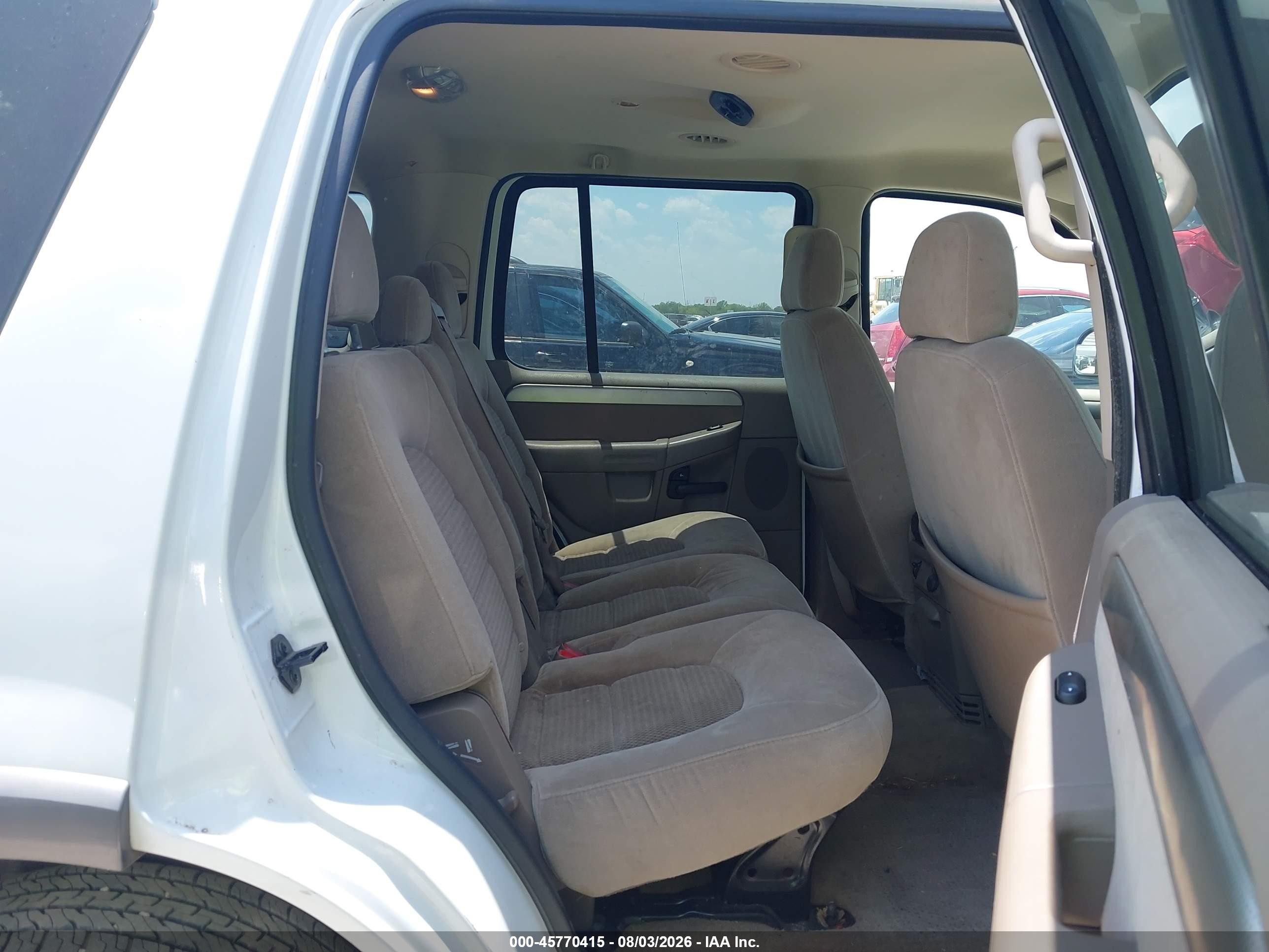 2004 Ford Explorer Nbx/xlt White vin: 1FMZU73W24ZA21613
