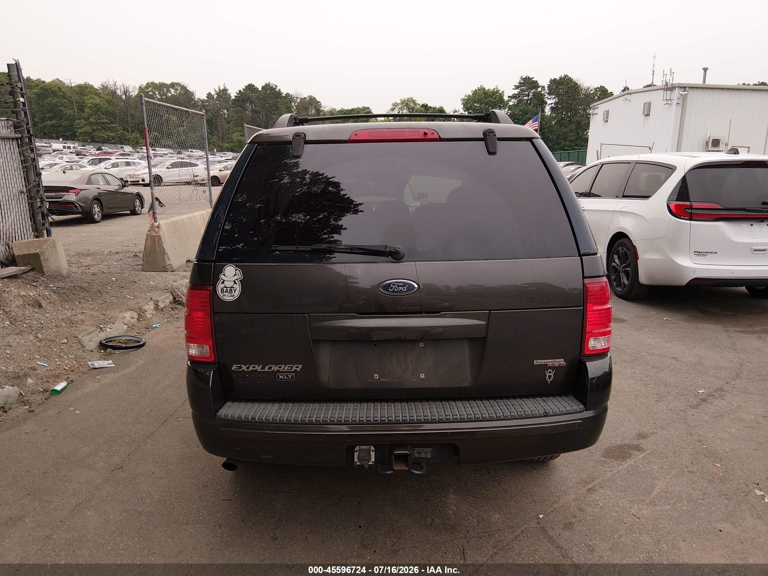 2005 Ford Explorer Xlt/xlt Sport Серый vin: 1FMZU73W45UA66762