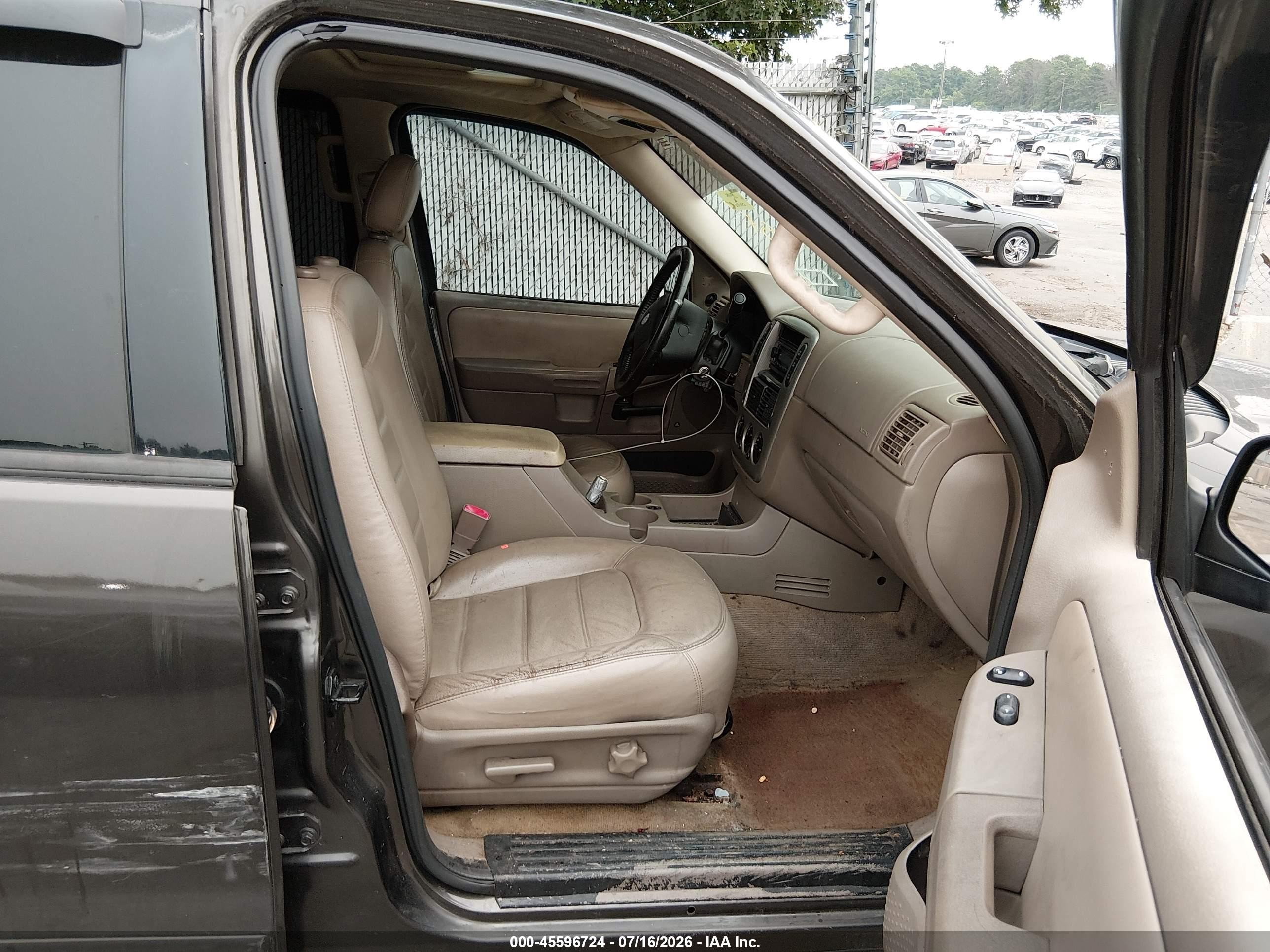 2005 Ford Explorer Xlt/xlt Sport Серый vin: 1FMZU73W45UA66762