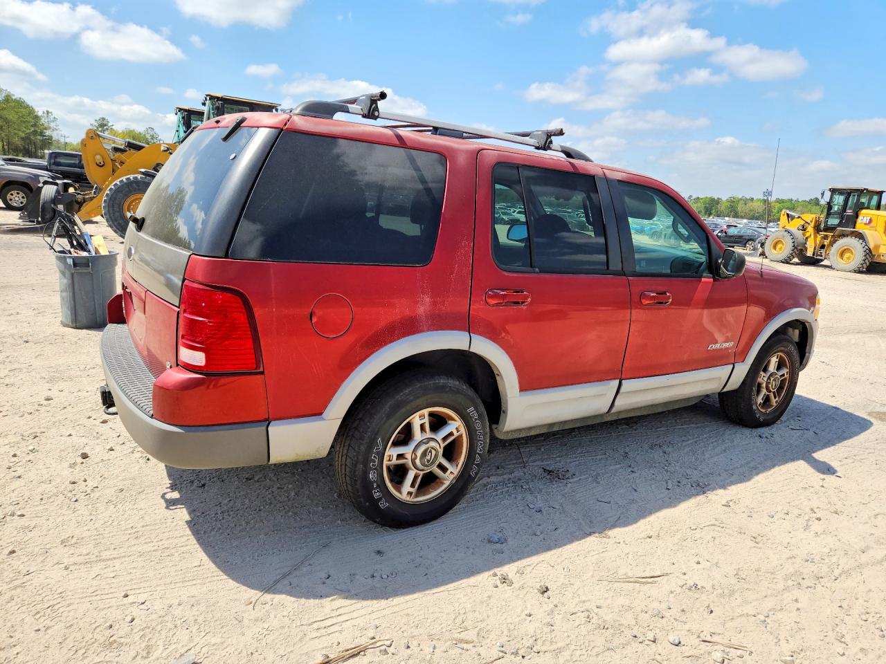 2002 Ford Explorer Xlt Red vin: 1FMZU73W72ZA39313