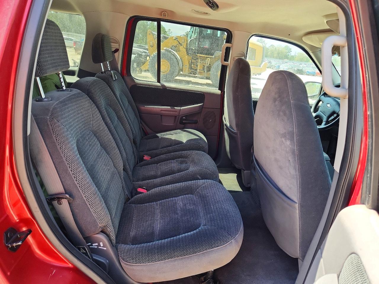 2002 Ford Explorer Xlt Red vin: 1FMZU73W72ZA39313