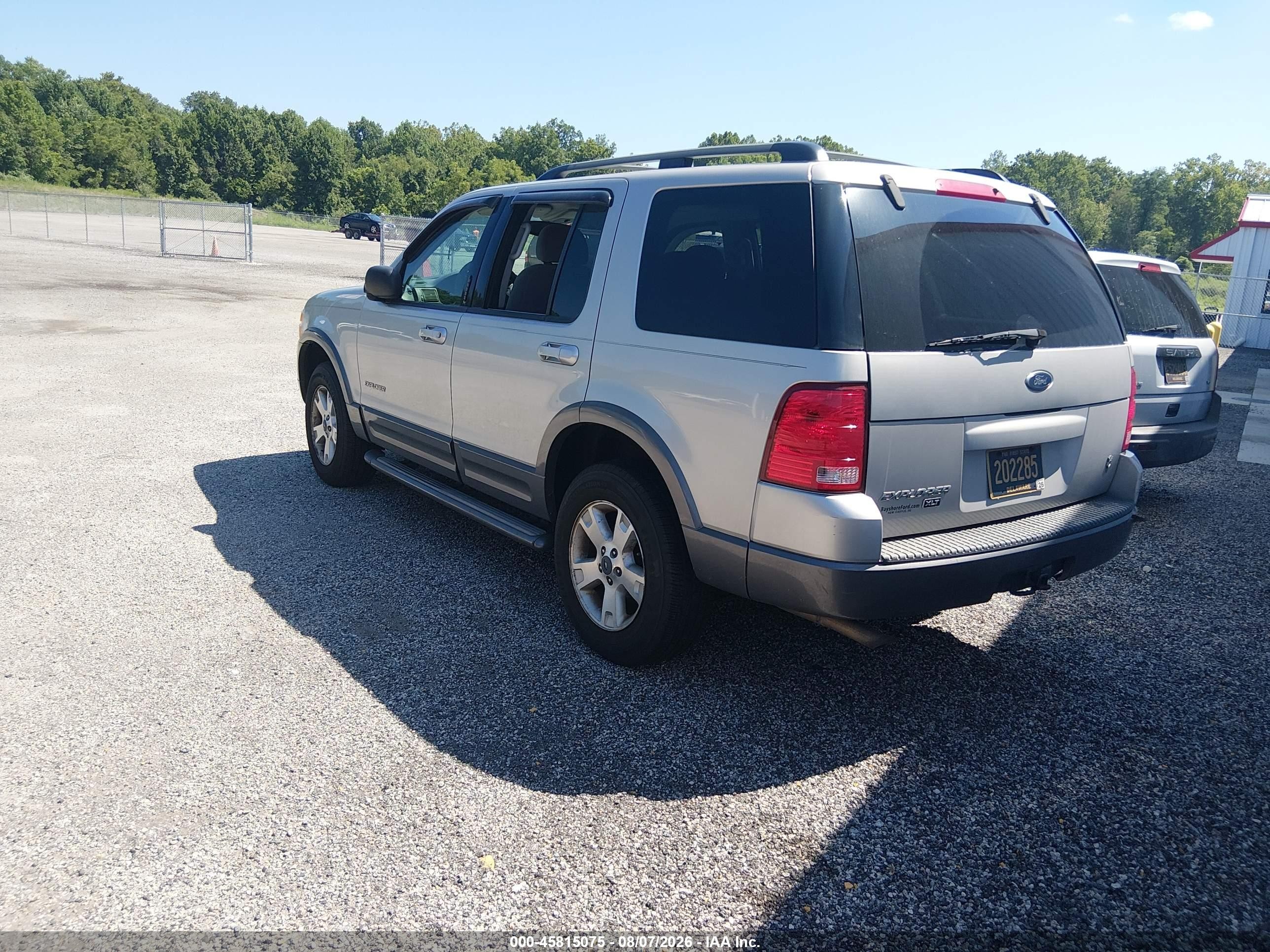 2004 Ford Explorer Nbx/xlt Silver vin: 1FMZU73W74ZA90670