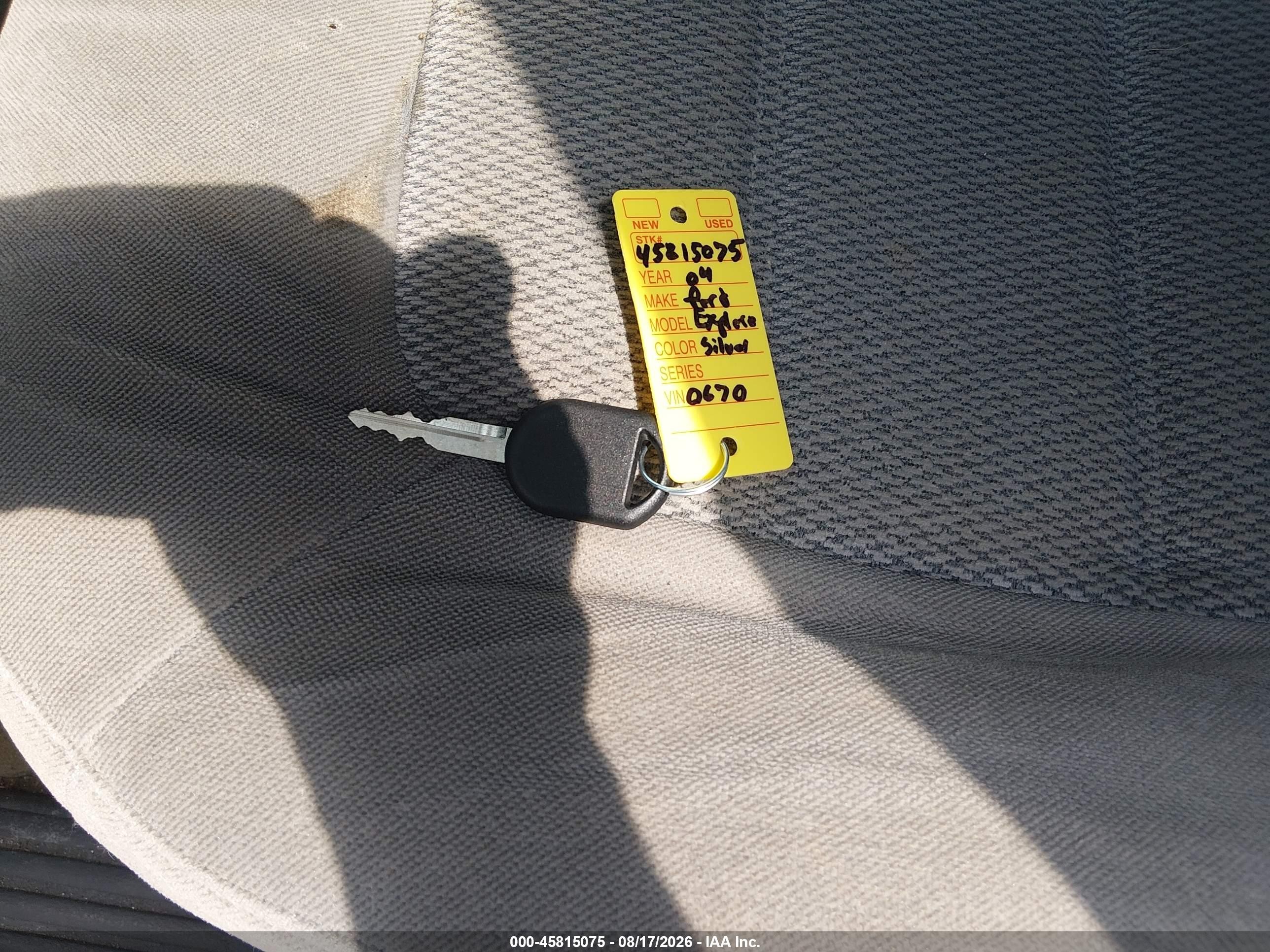 2004 Ford Explorer Nbx/xlt Silver vin: 1FMZU73W74ZA90670