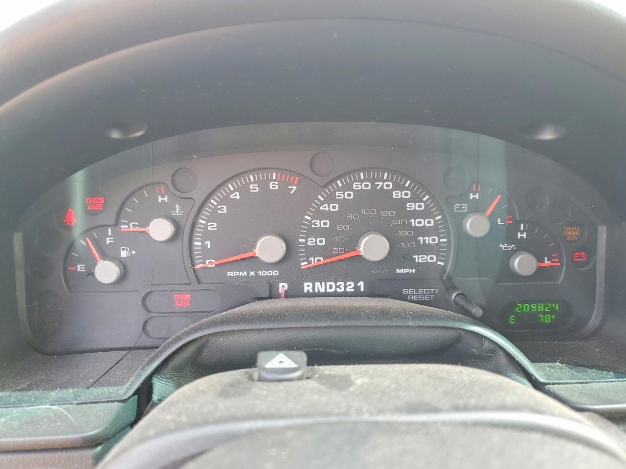 2003 Ford Explorer Xlt Red vin: 1FMZU73W83UA83836
