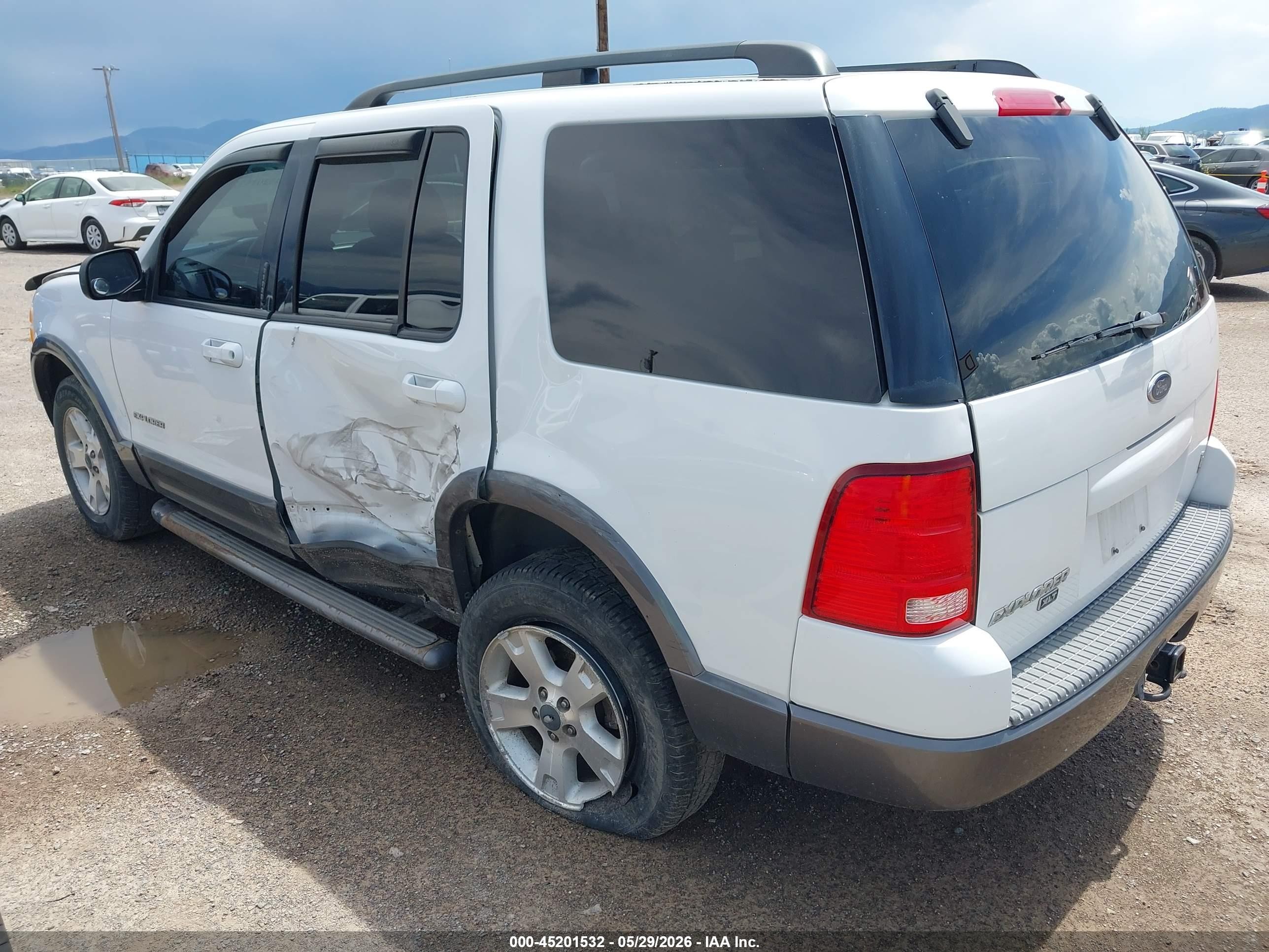 2004 Ford Explorer Nbx/xlt White vin: 1FMZU73WX4ZB15478