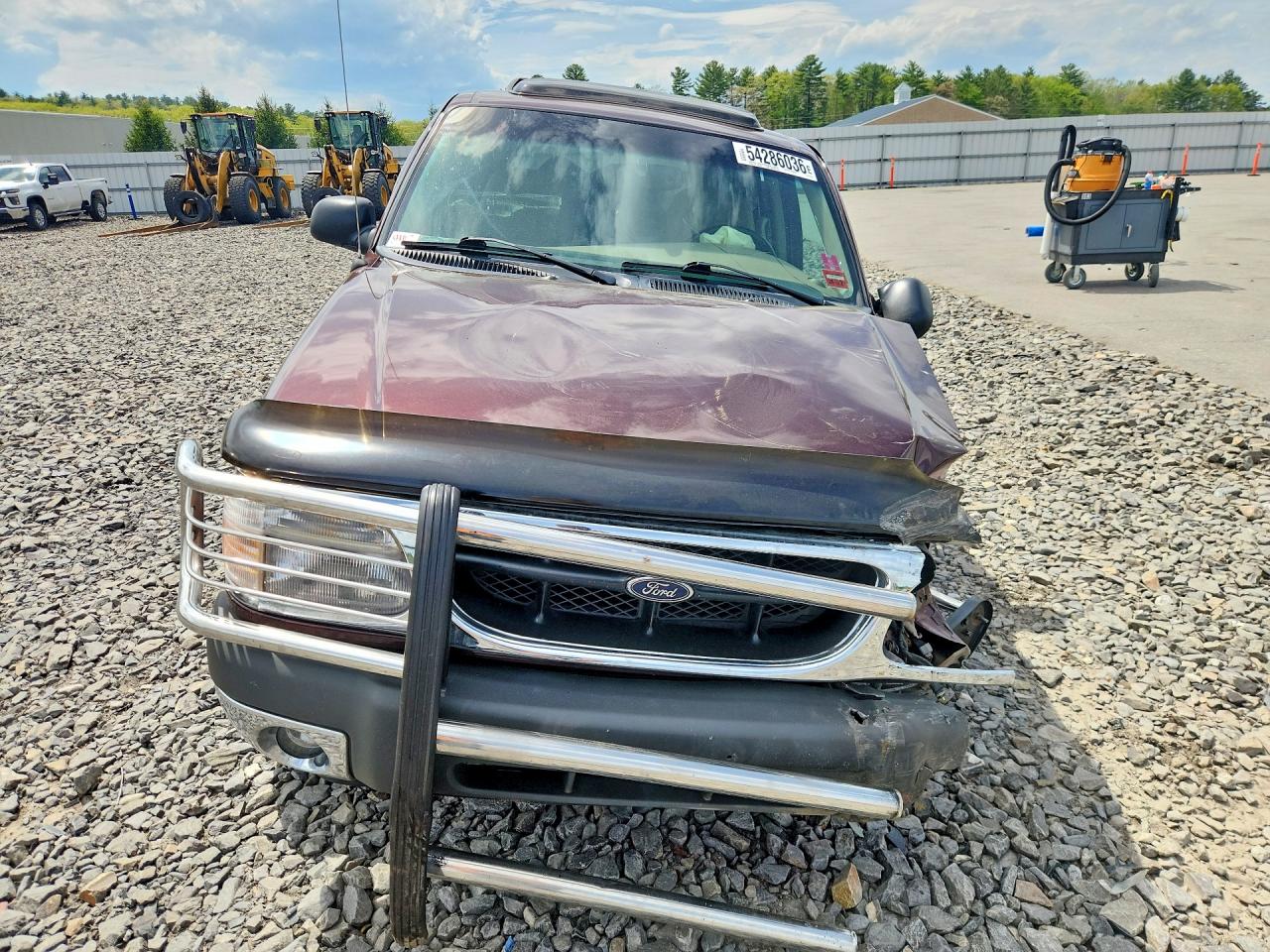 2000 Ford Explorer Xlt Burgundy vin: 1FMZU73X2YZB24755