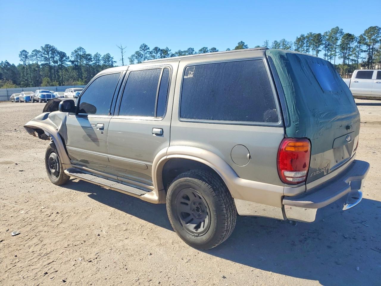 2001 Ford Explorer Eddie Bauer Green vin: 1FMZU74E01ZA36659