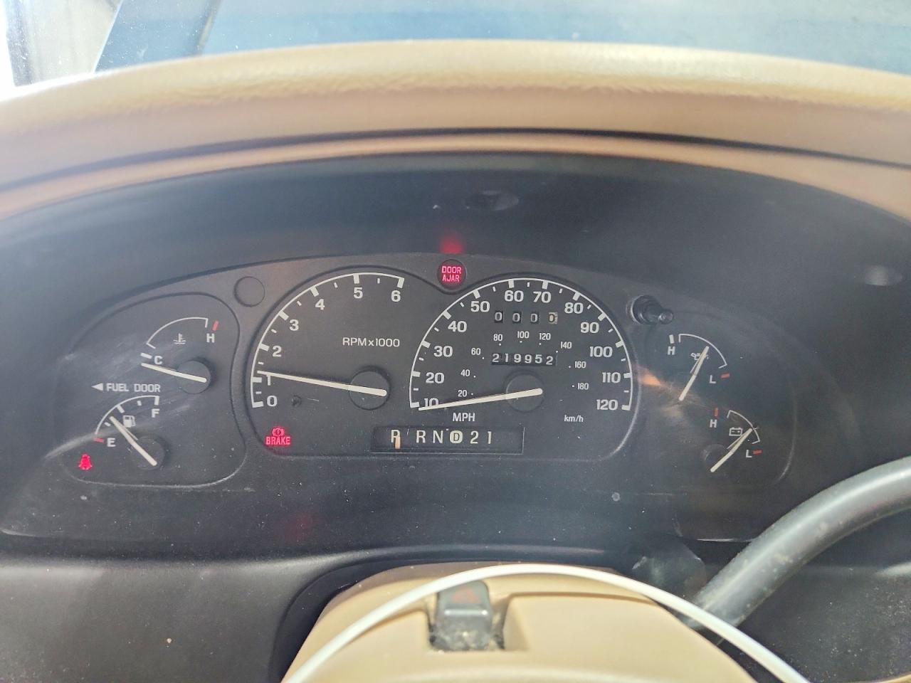2000 Ford Explorer Eddie Bauer Blue vin: 1FMZU74E3YZC20908