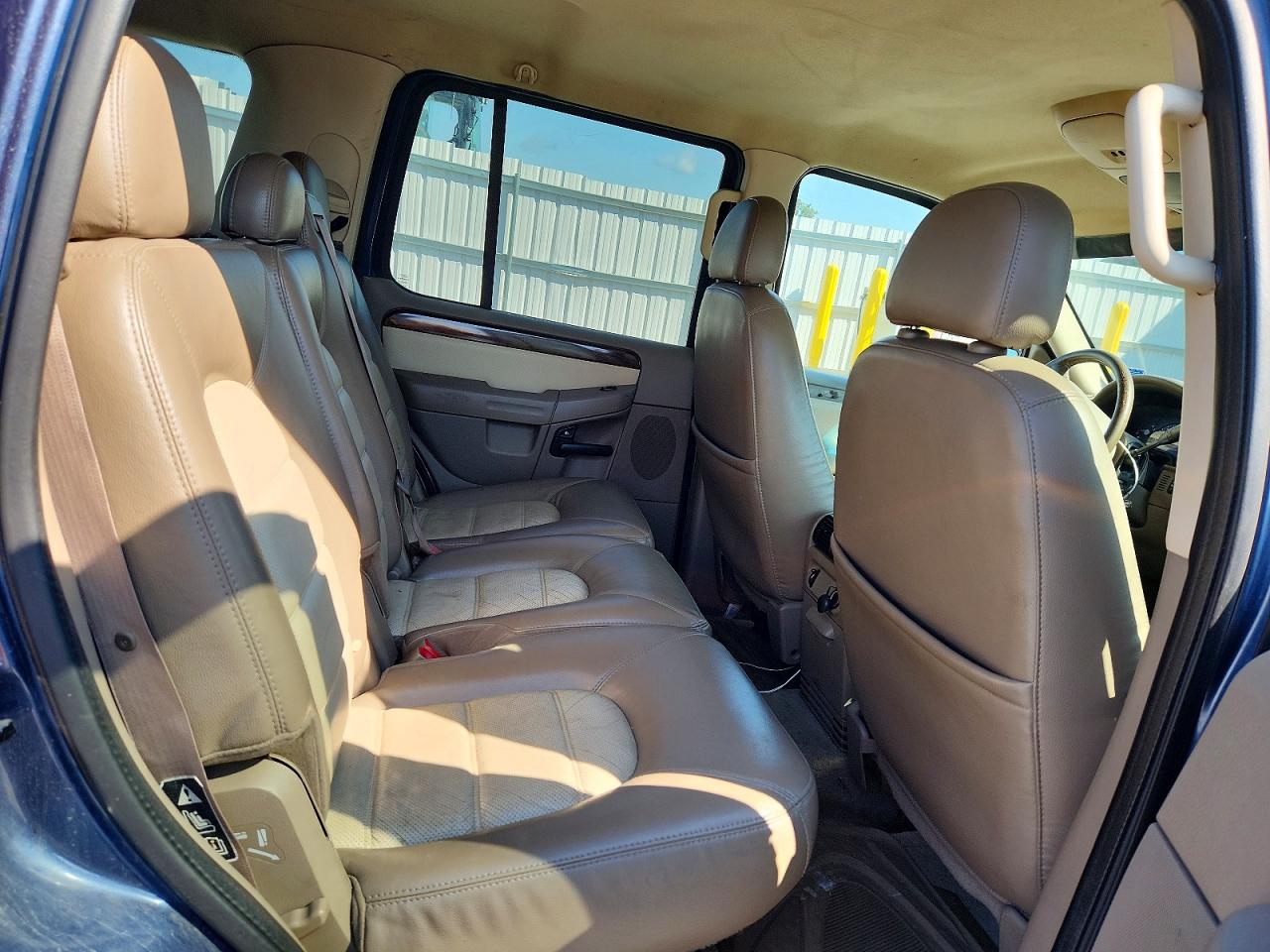 2003 Ford Explorer Eddie Bauer Blue vin: 1FMZU74EX3UC44502