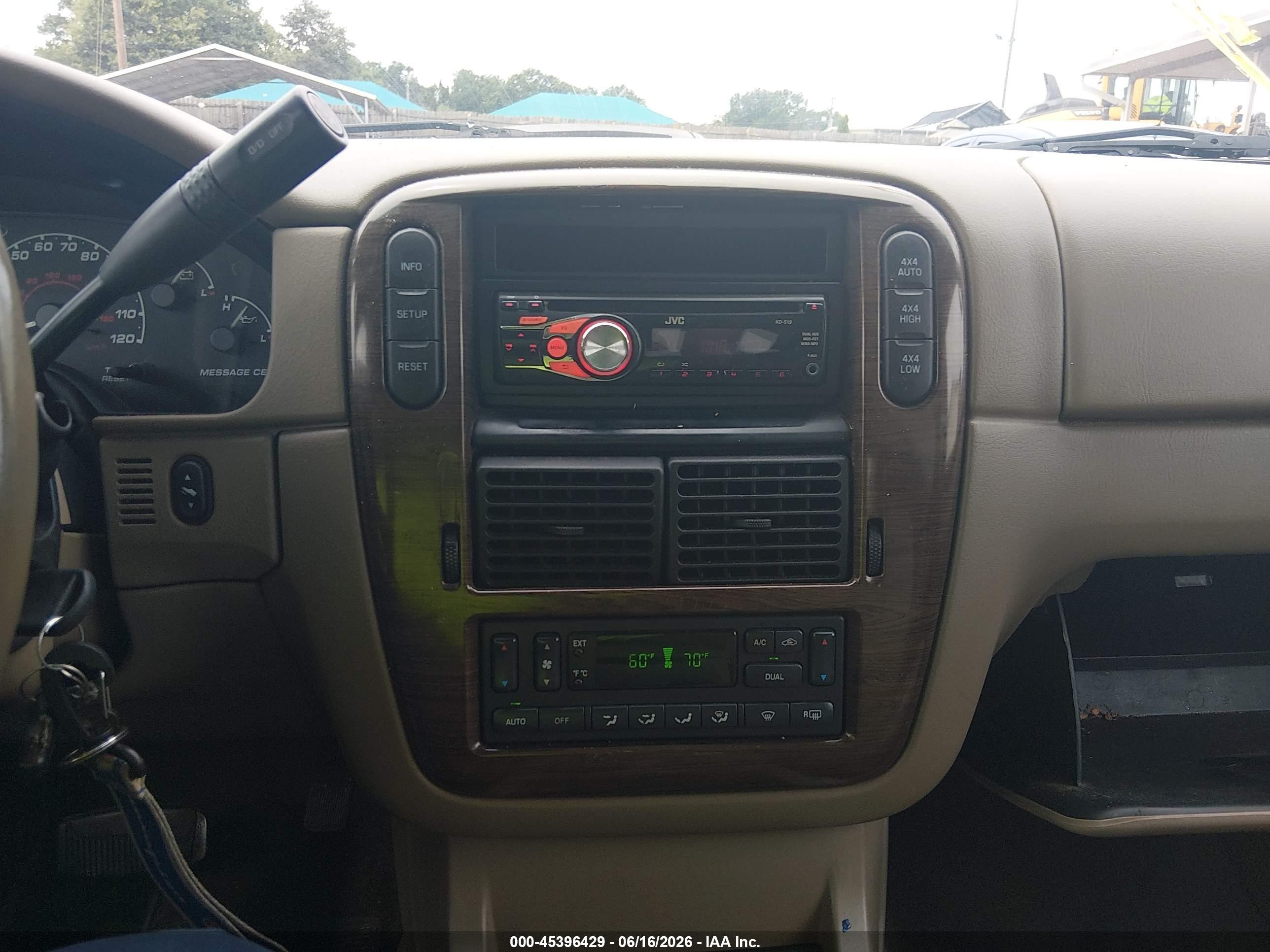 2002 Ford Explorer Eddie Bauer Зеленый vin: 1FMZU74K32UD38192