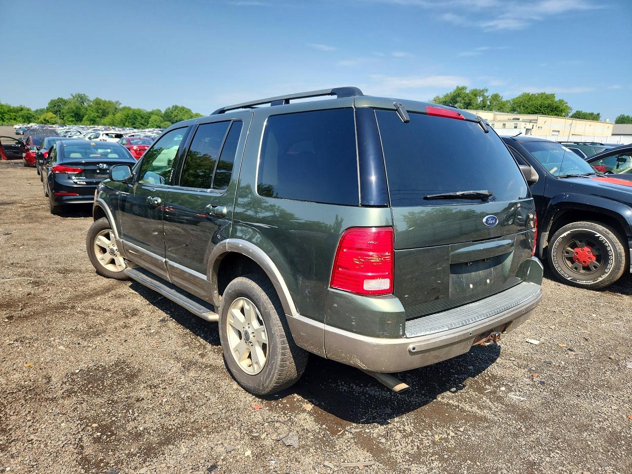2004 Ford Explorer Eddie Bauer Green vin: 1FMZU74K44UC04925