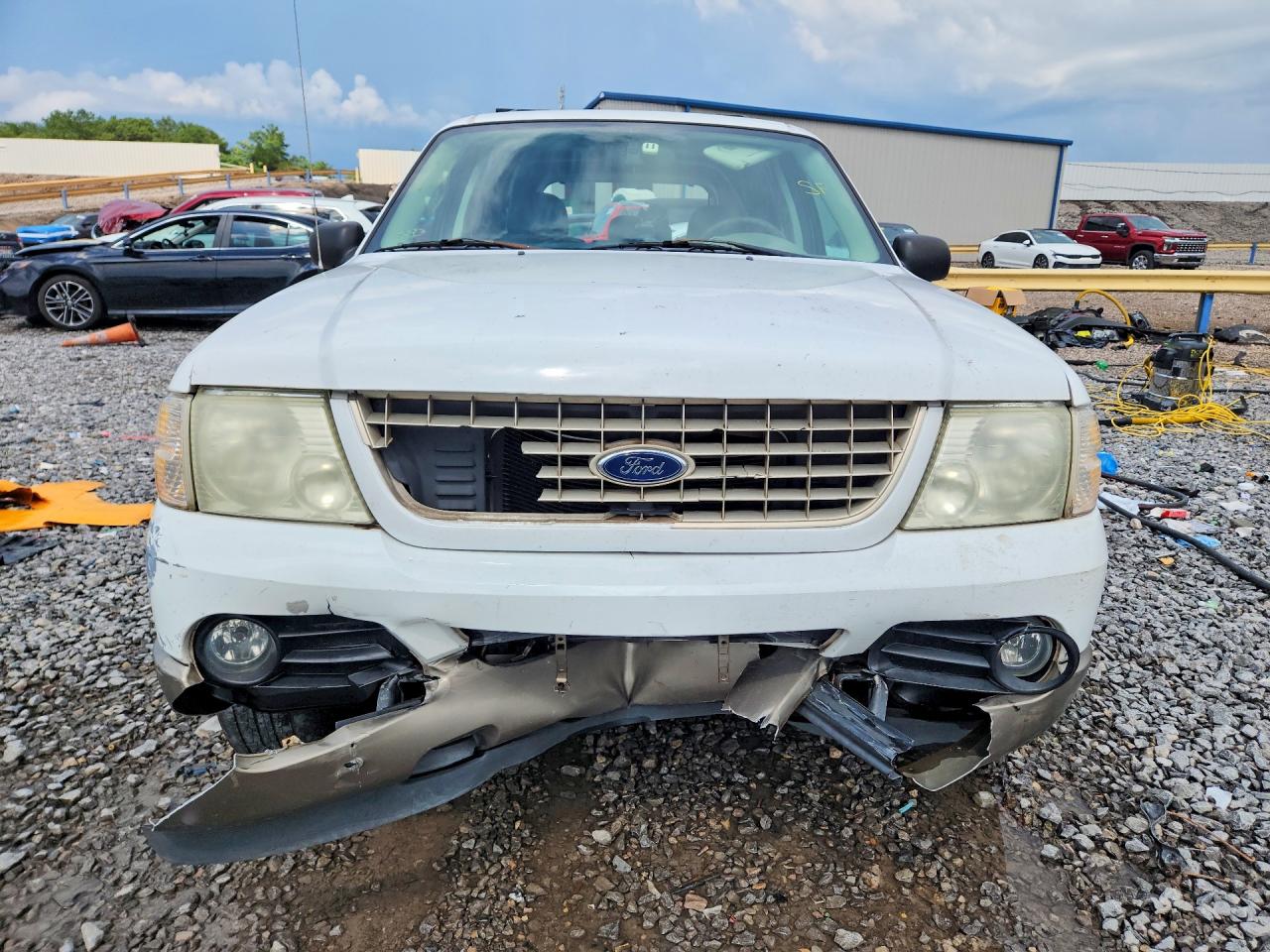 2003 Ford Explorer Eddie Bauer White vin: 1FMZU74K63UB11239