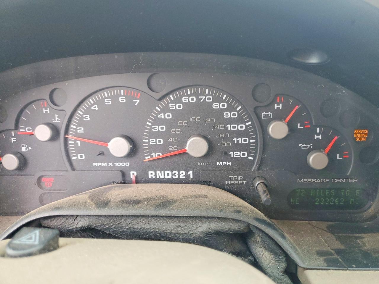 2003 Ford Explorer Eddie Bauer White vin: 1FMZU74K73UA90451