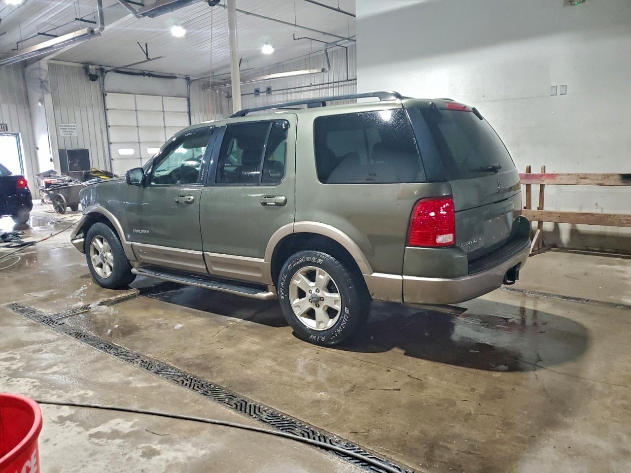 2004 Ford Explorer Eddie Bauer Green vin: 1FMZU74W24UB46025