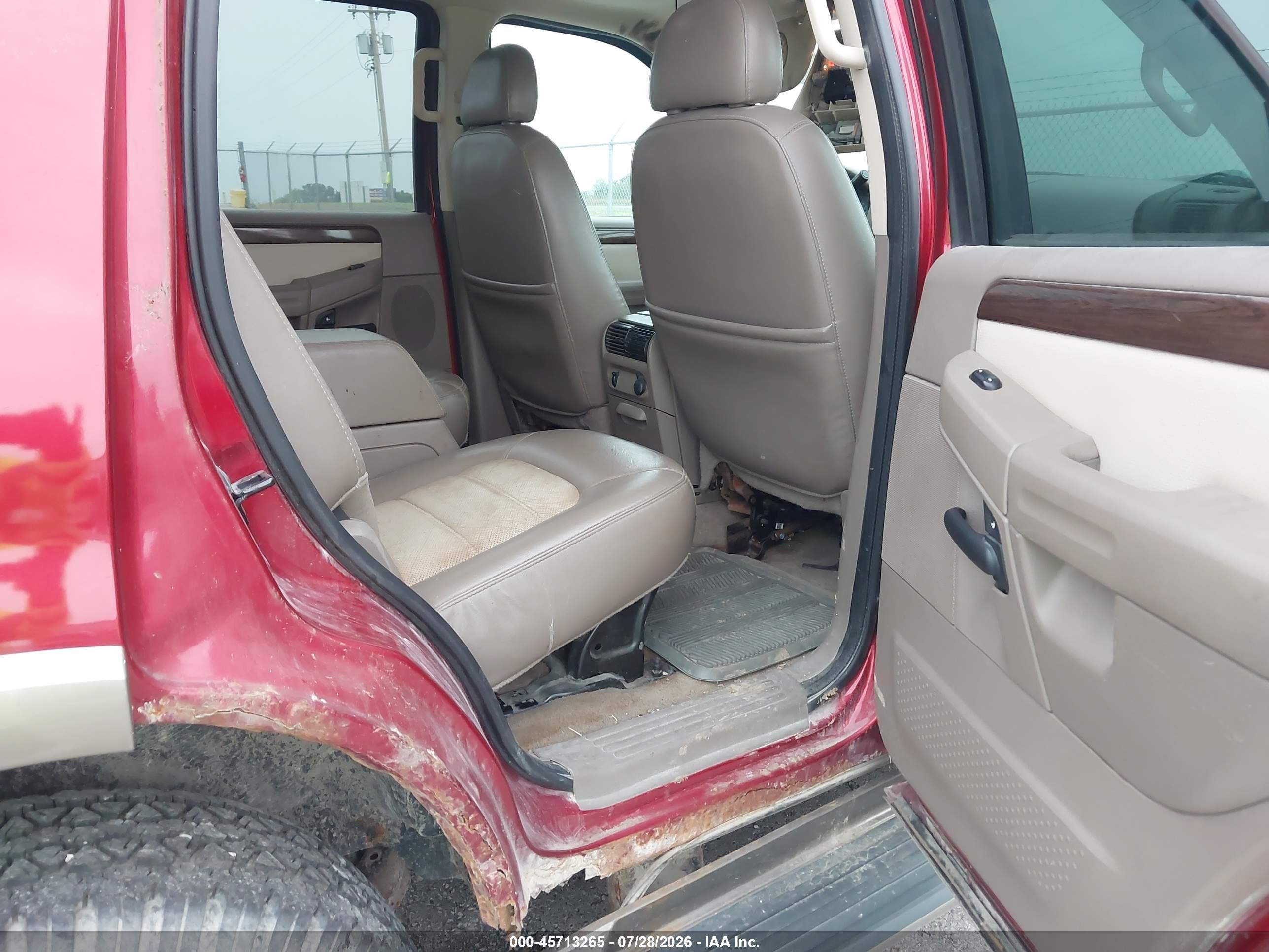 2004 Ford Explorer Eddie Bauer Red vin: 1FMZU74W44UB20753