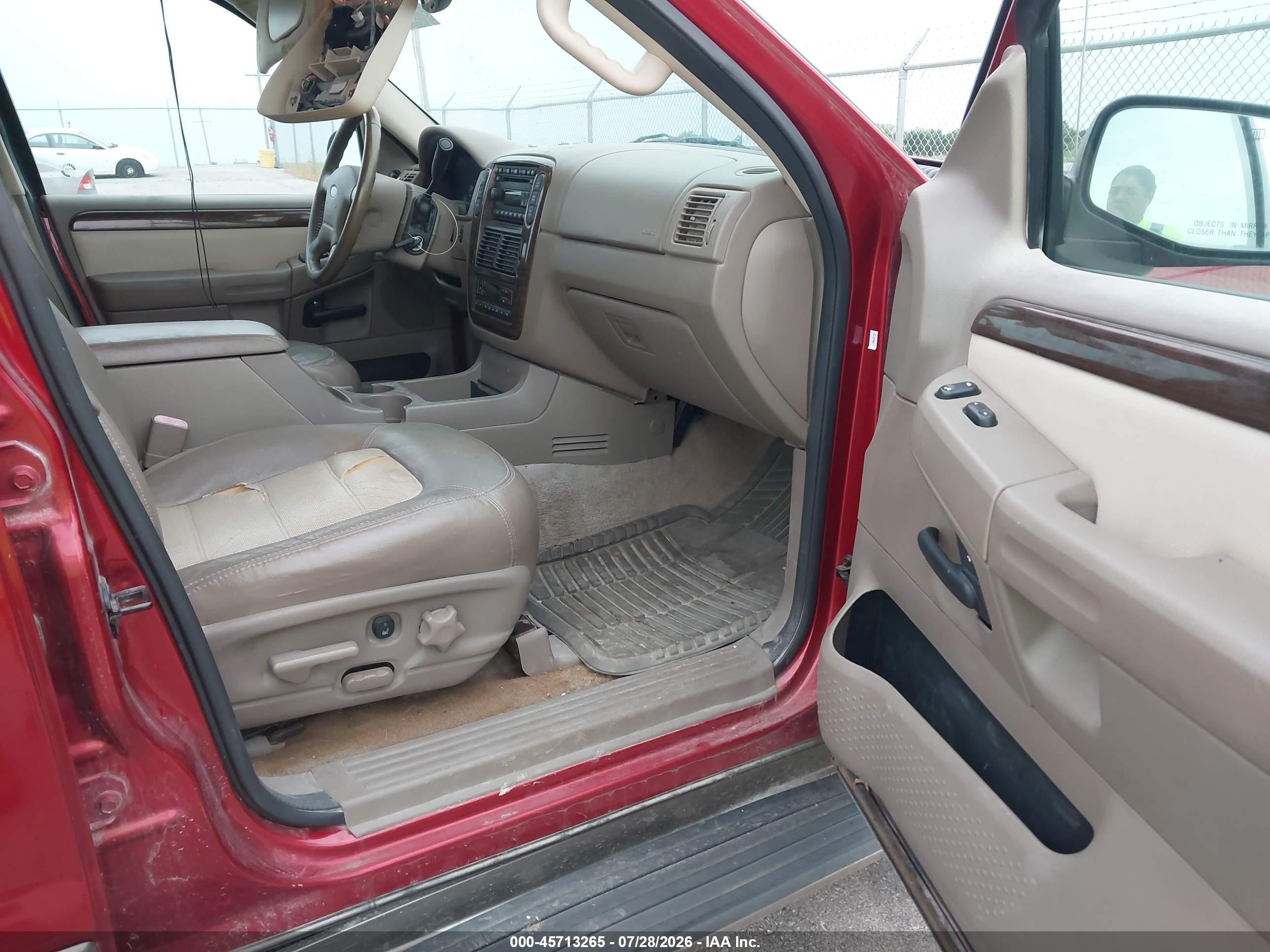 2004 Ford Explorer Eddie Bauer Red vin: 1FMZU74W44UB20753