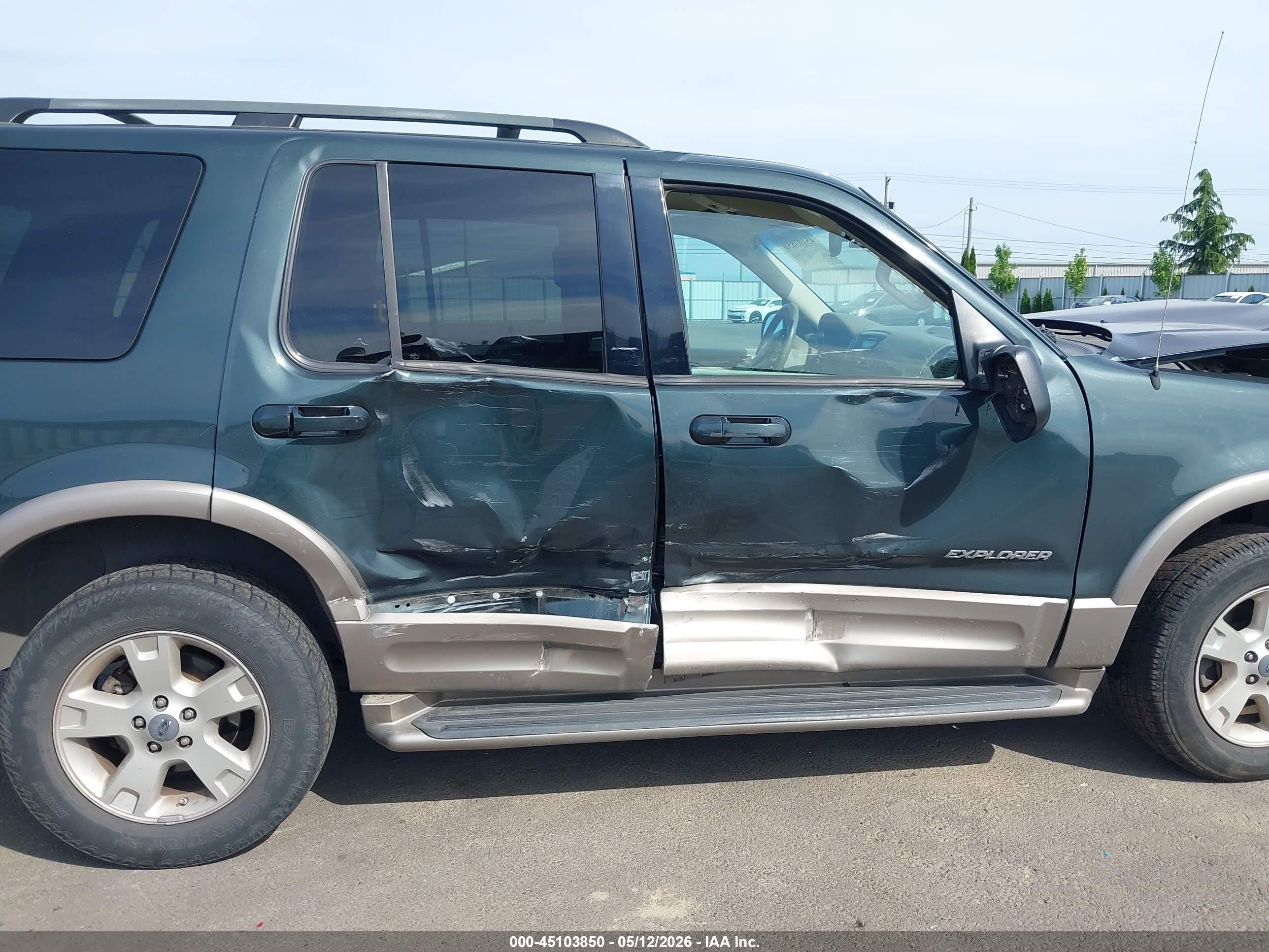 2004 Ford Explorer Eddie Bauer Green vin: 1FMZU74W54UB16887