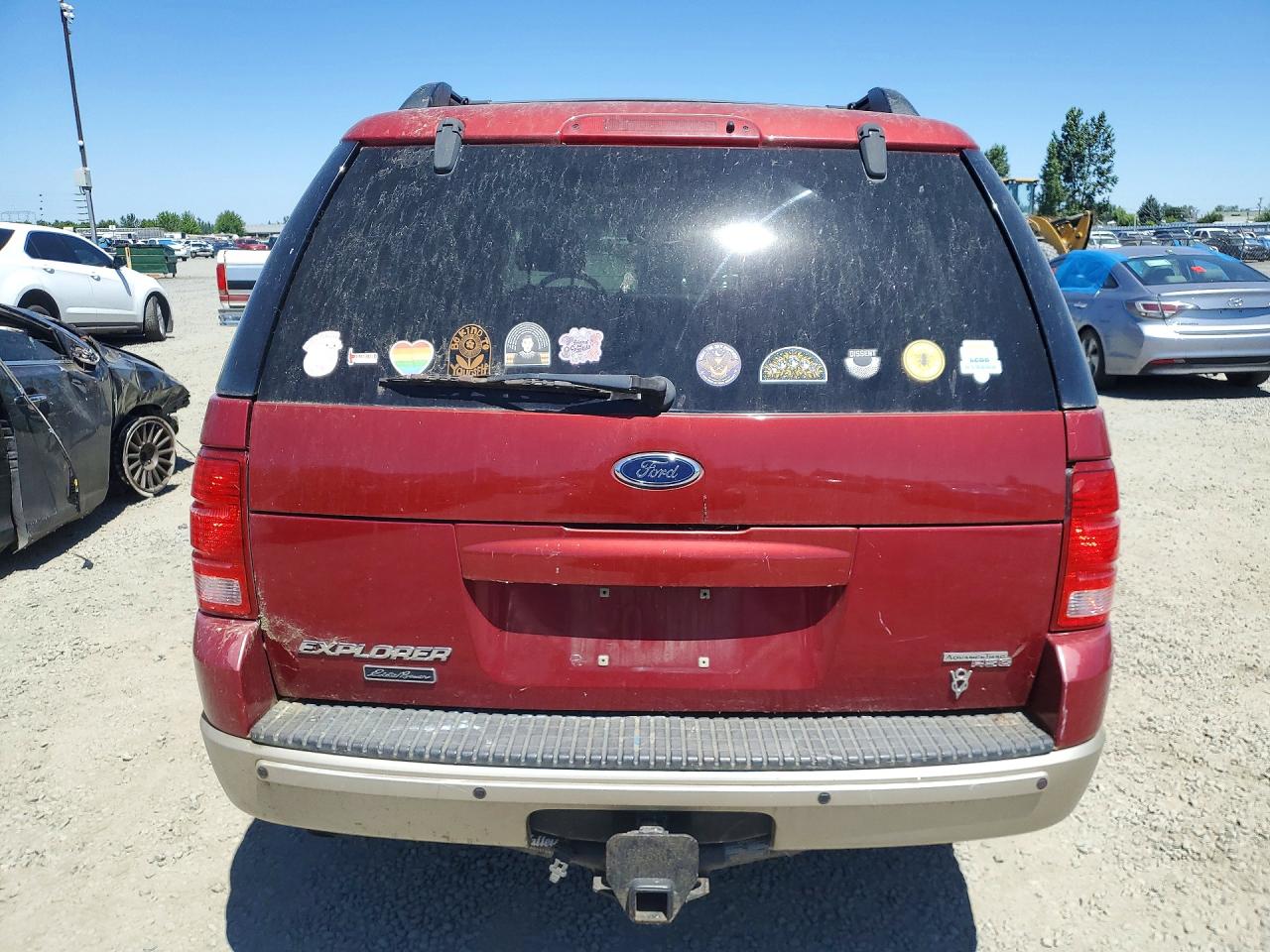 2005 Ford Explorer Eddie Bauer Maroon vin: 1FMZU74W55UA53856