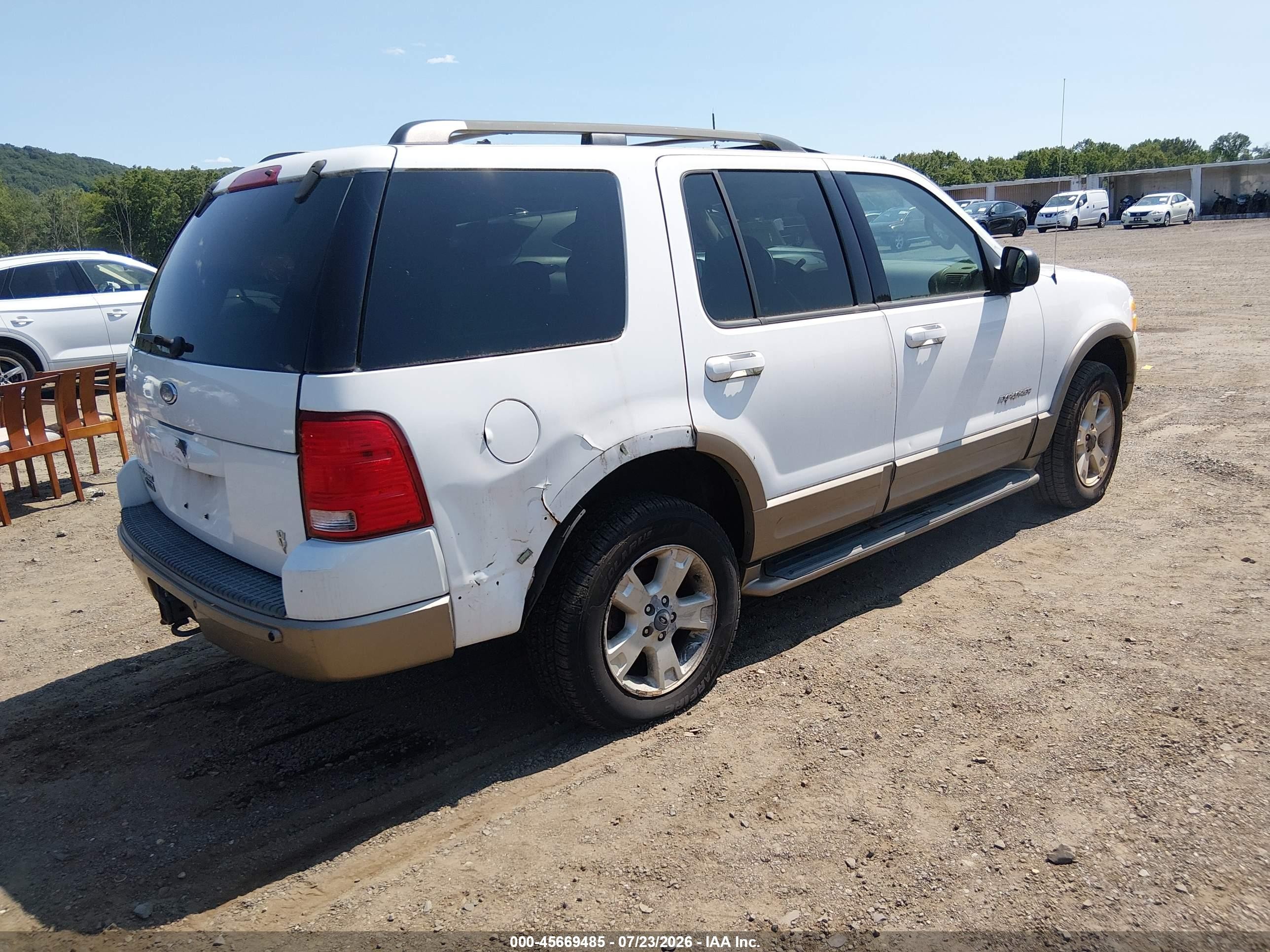 2004 Ford Explorer Eddie Bauer Белый vin: 1FMZU74W74UB78694