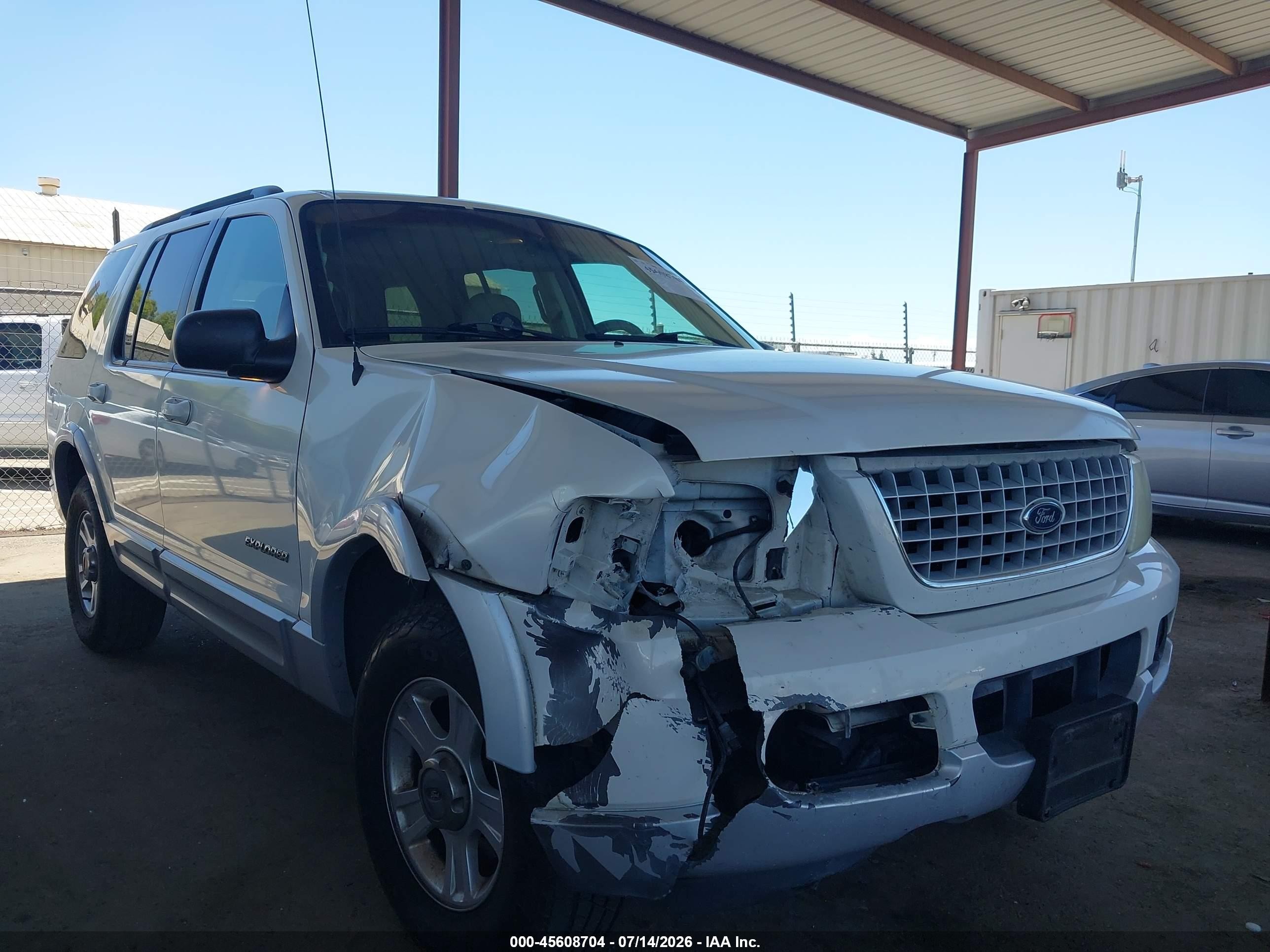 2002 Ford Explorer Limited White vin: 1FMZU75E02ZA45765