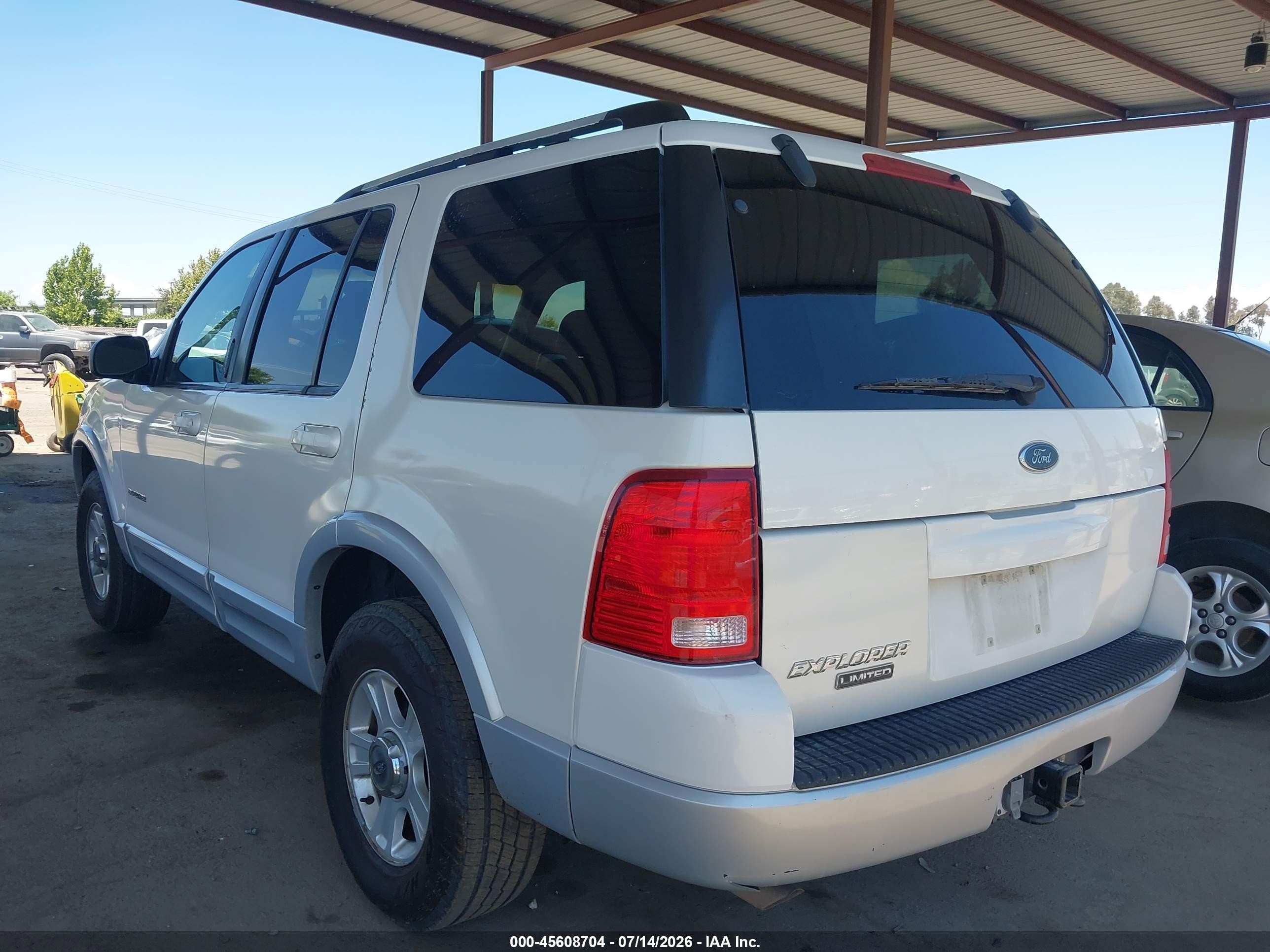 2002 Ford Explorer Limited White vin: 1FMZU75E02ZA45765
