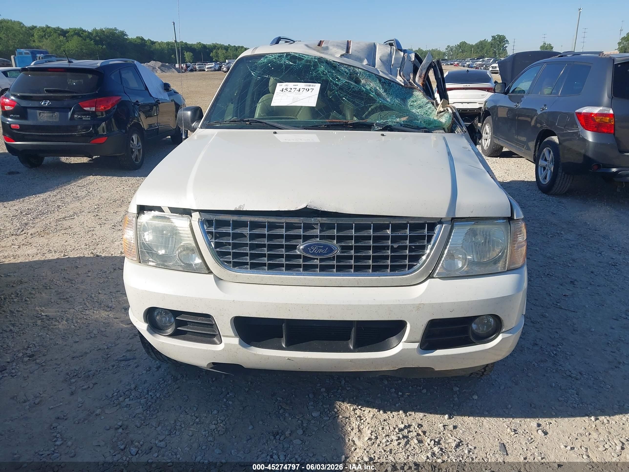 2004 Ford Explorer Limited Tan vin: 1FMZU75W34ZA50518