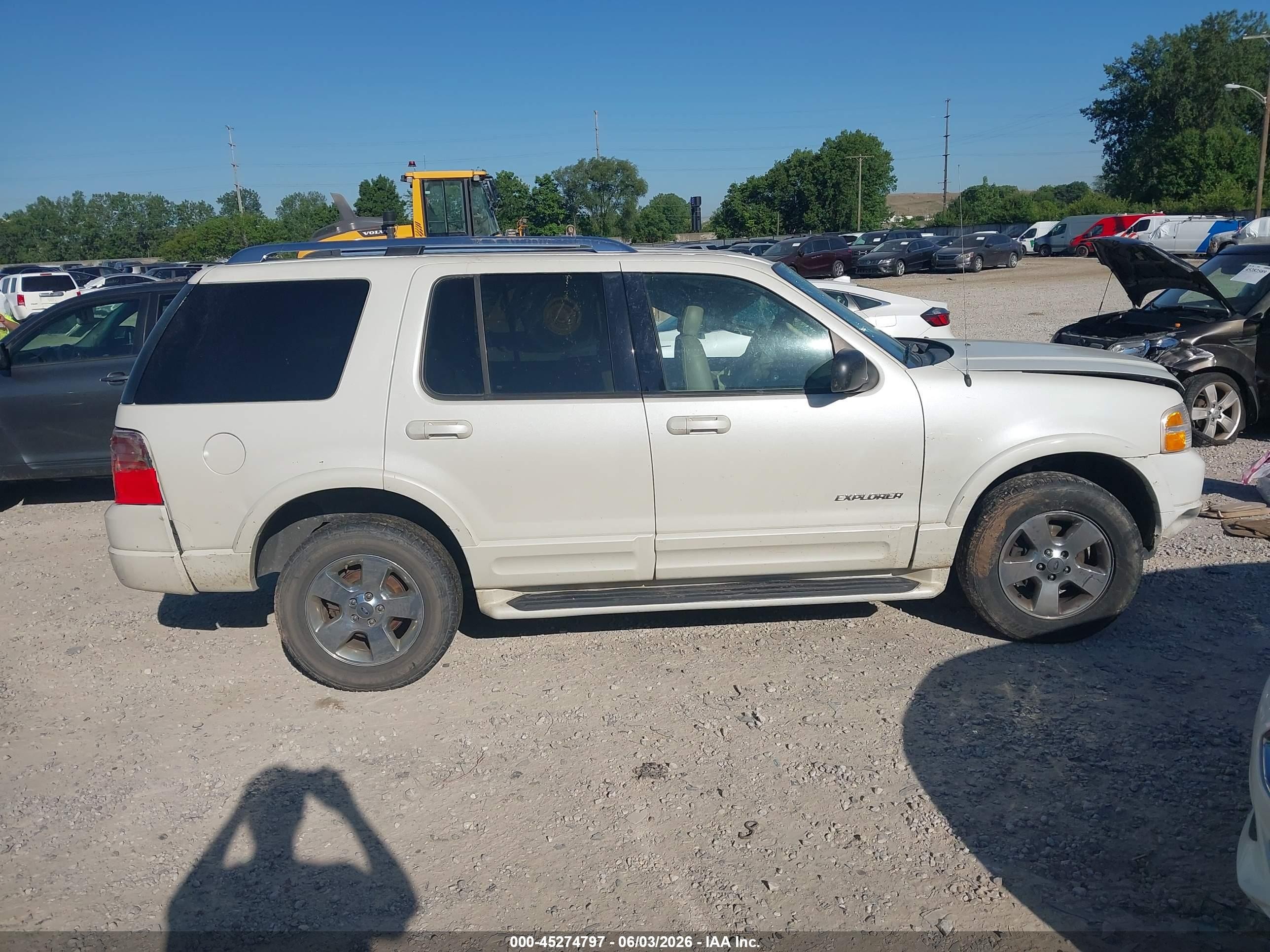 2004 Ford Explorer Limited Tan vin: 1FMZU75W34ZA50518