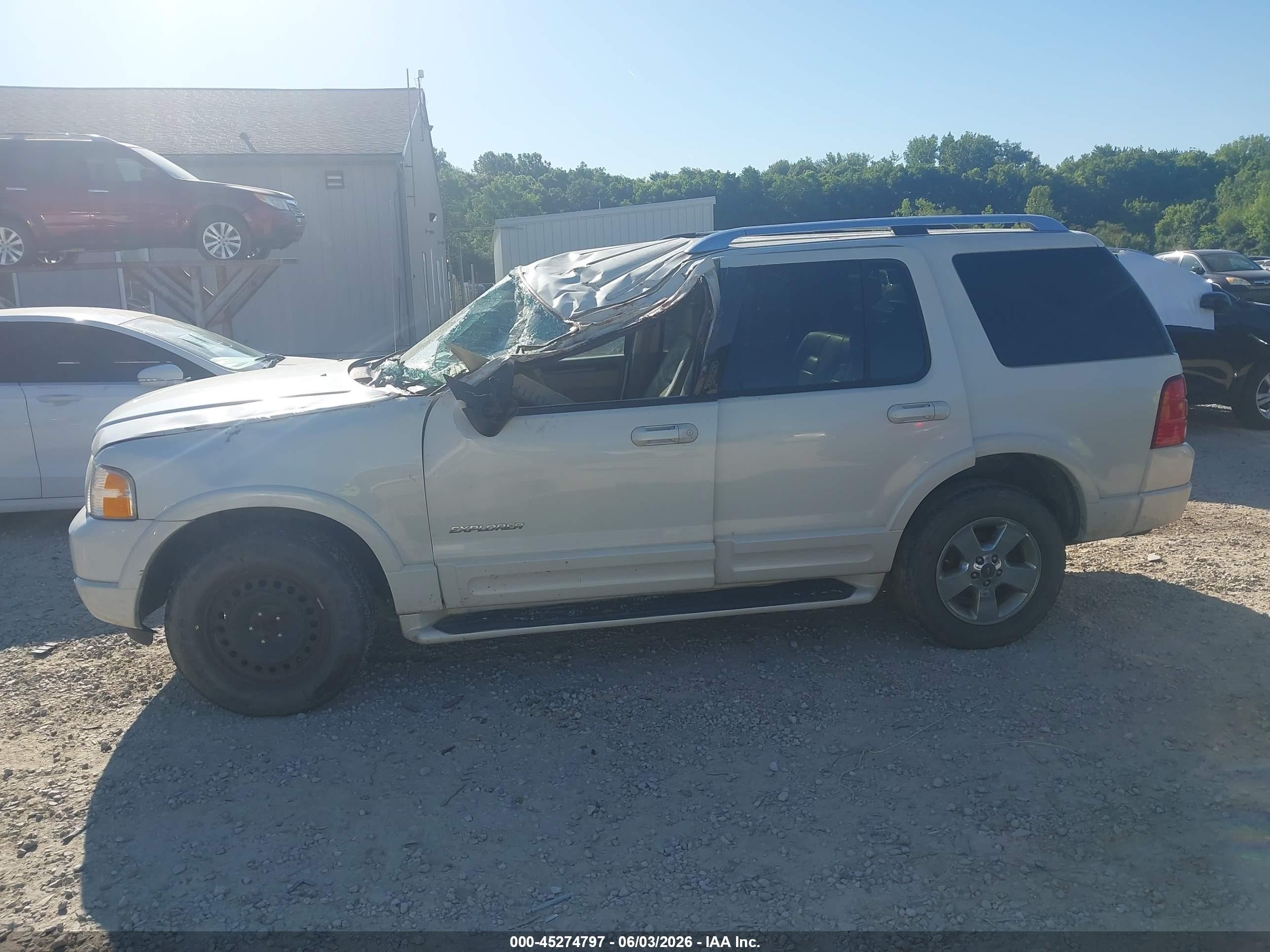 2004 Ford Explorer Limited Tan vin: 1FMZU75W34ZA50518