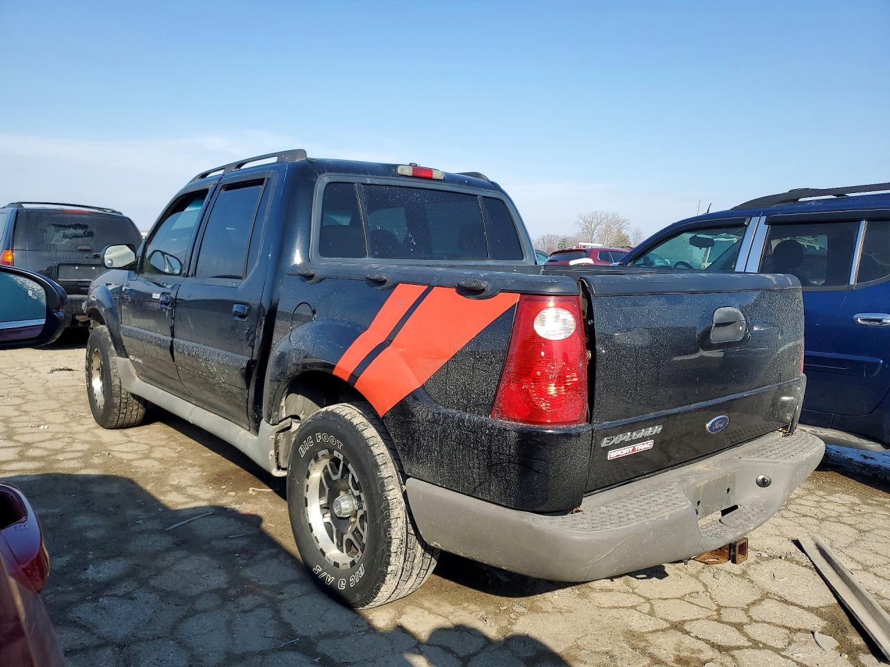 2001 Ford Explorer Sport Trac Черный vin: 1FMZU77E01UC38474