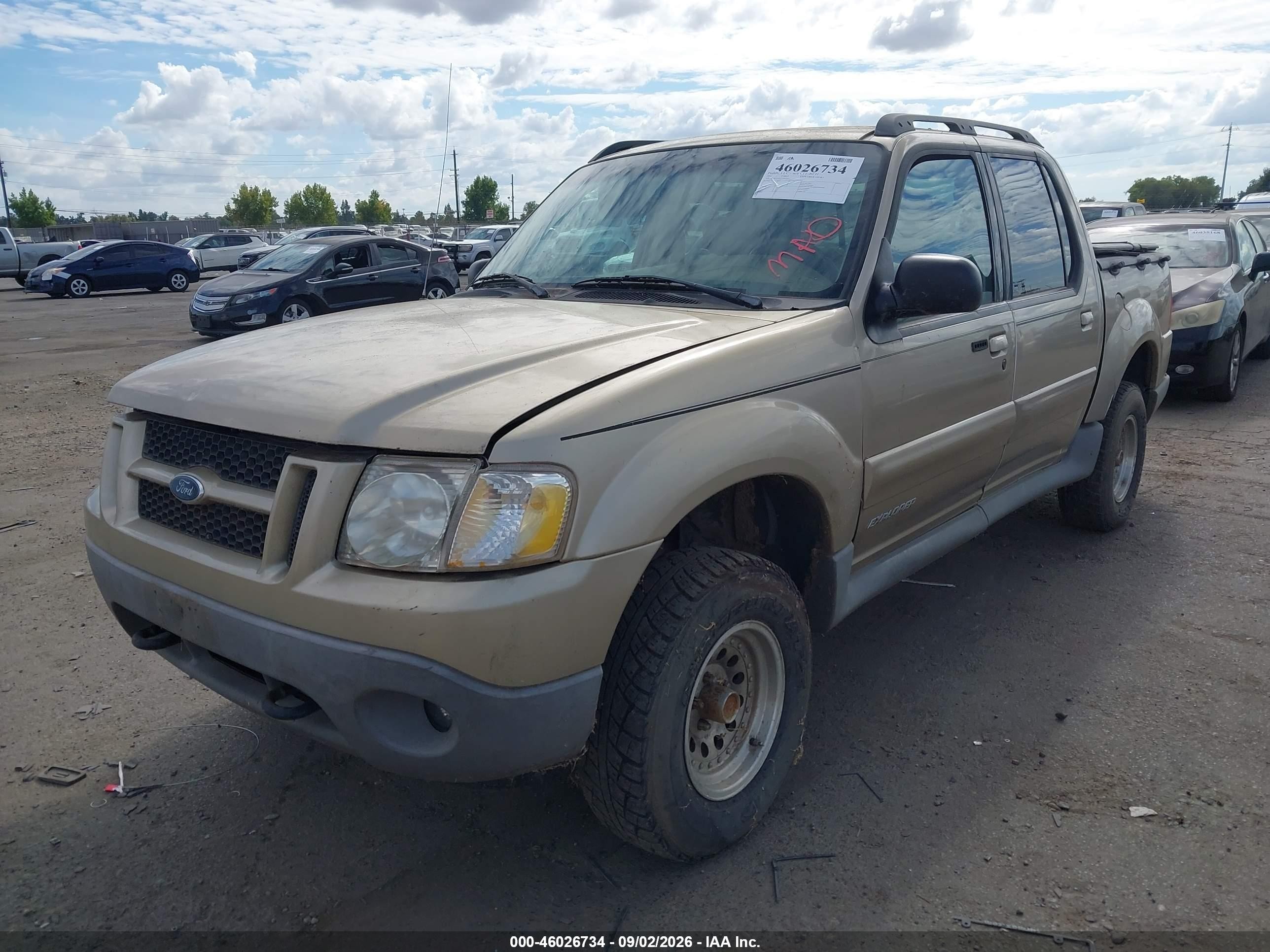 2002 Ford Explorer Sport Trac   Tan vin: 1FMZU77E12UB55413