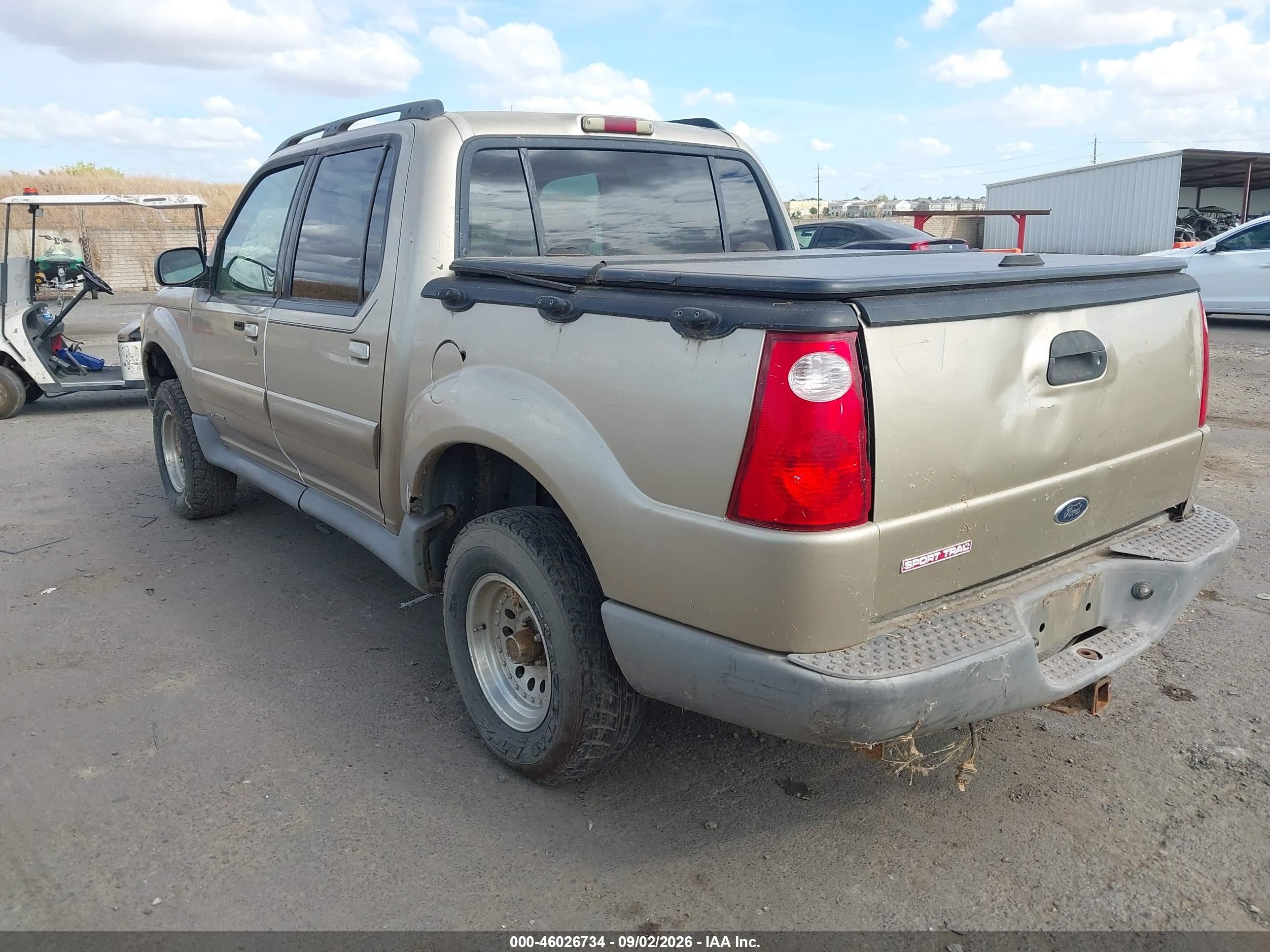 2002 Ford Explorer Sport Trac   Tan vin: 1FMZU77E12UB55413