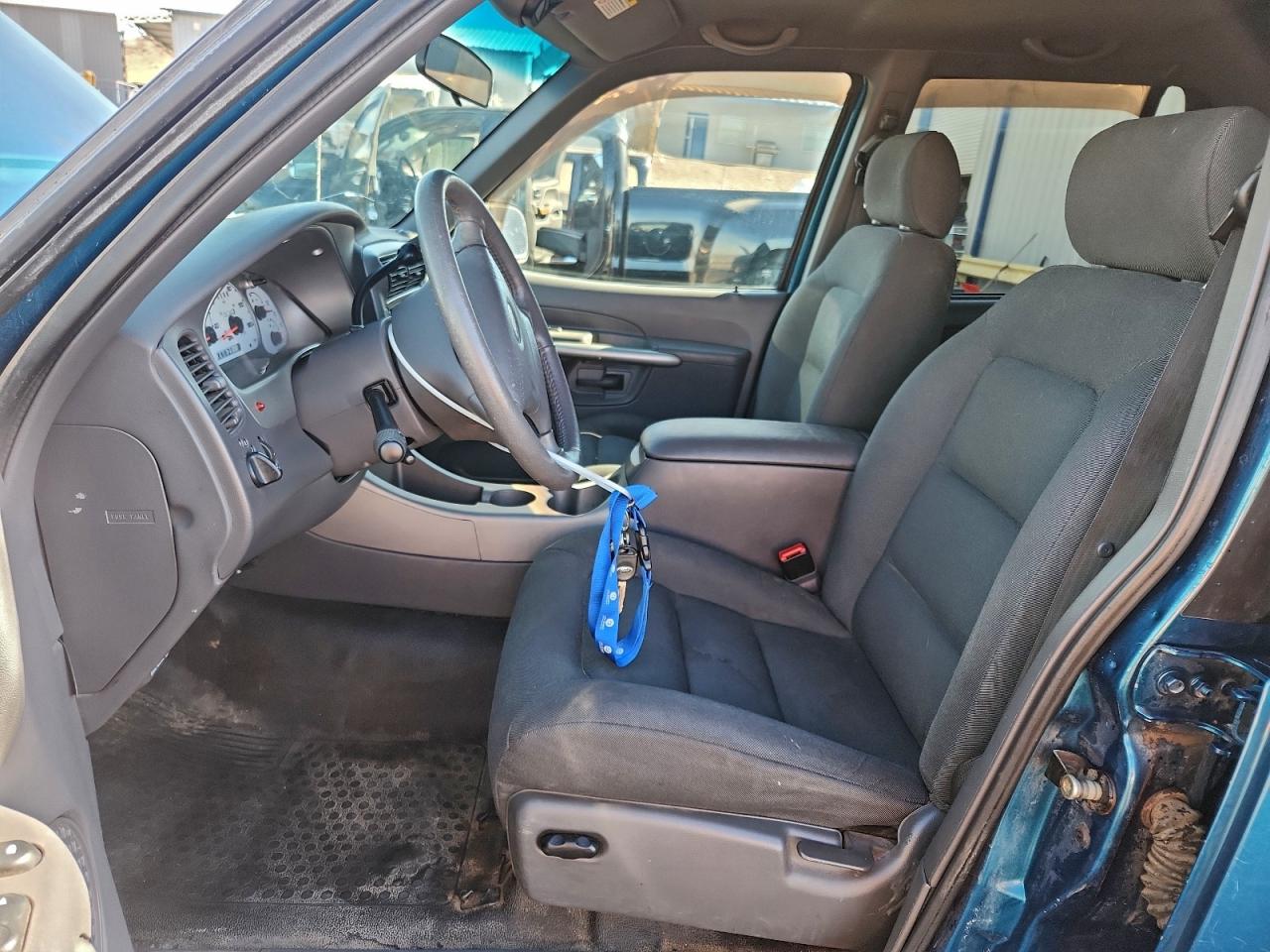 2002 Ford Explorer Sport Trac Turquoise vin: 1FMZU77E12UB99735