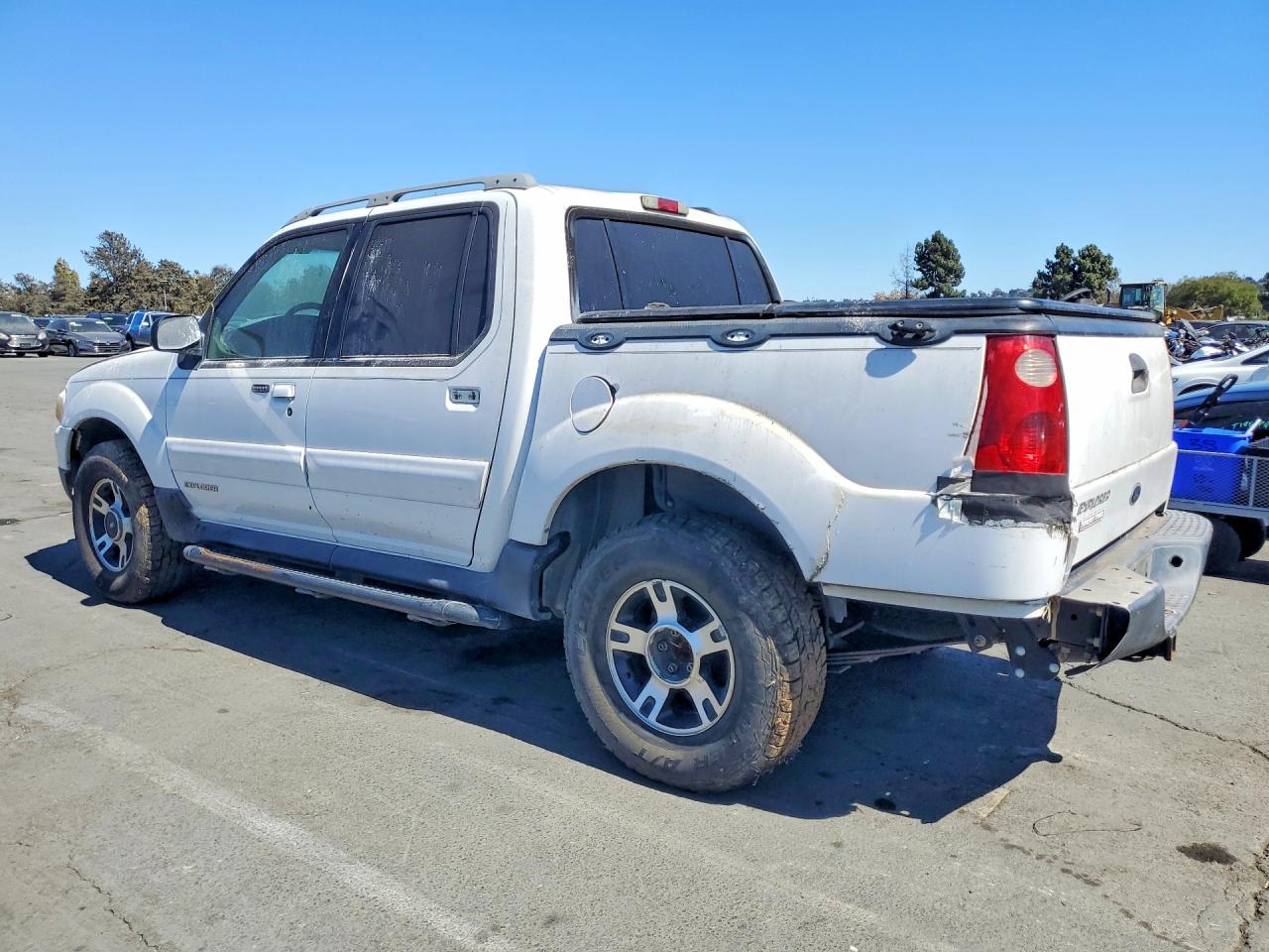 2002 Ford Explorer Sport Trac White vin: 1FMZU77E12UD40206