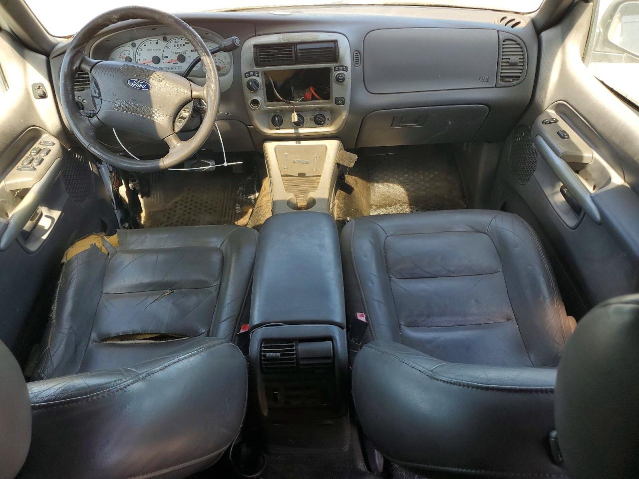 2002 Ford Explorer Sport Trac White vin: 1FMZU77E12UD40206
