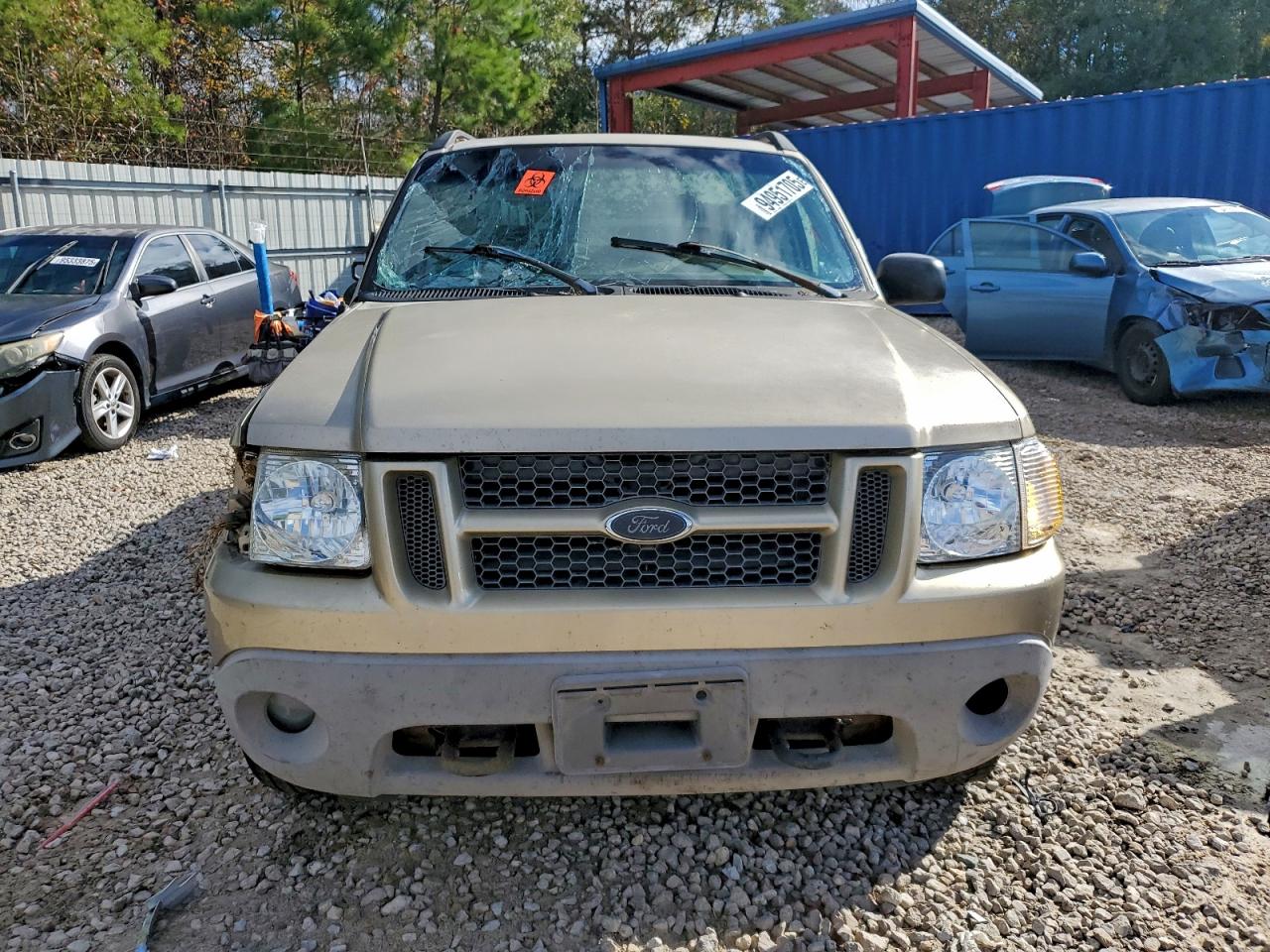 2001 Ford Explorer Sport Trac Золотой vin: 1FMZU77E31UB82773