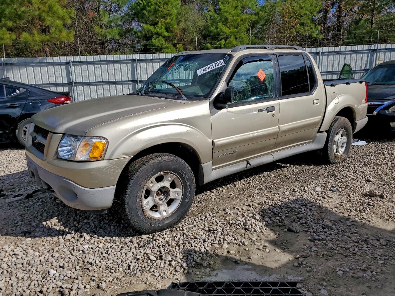 2001 Ford Explorer Sport Trac Золотой vin: 1FMZU77E31UB82773