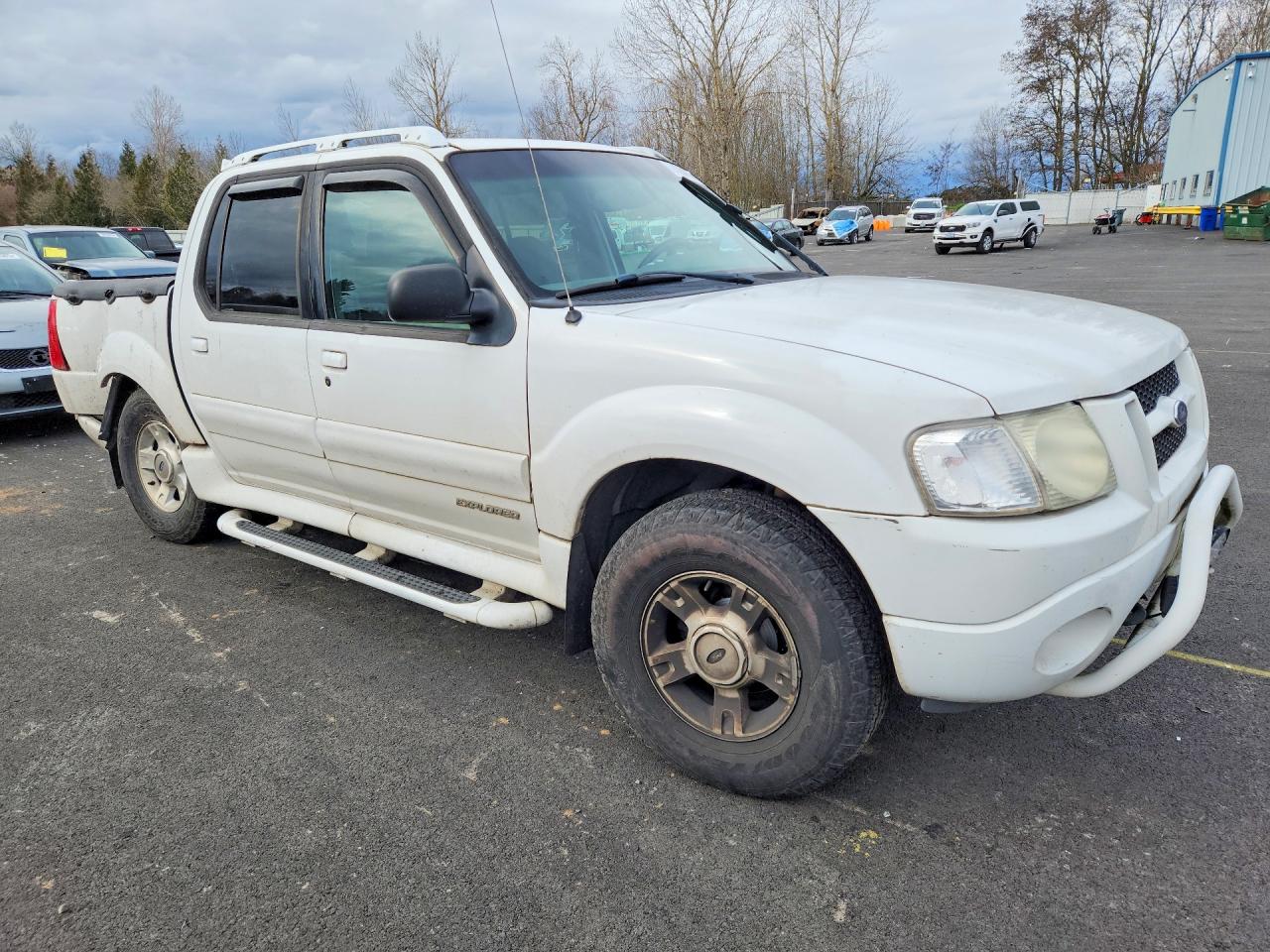 2002 Ford Explorer White vin: 1FMZU77E32UD42944