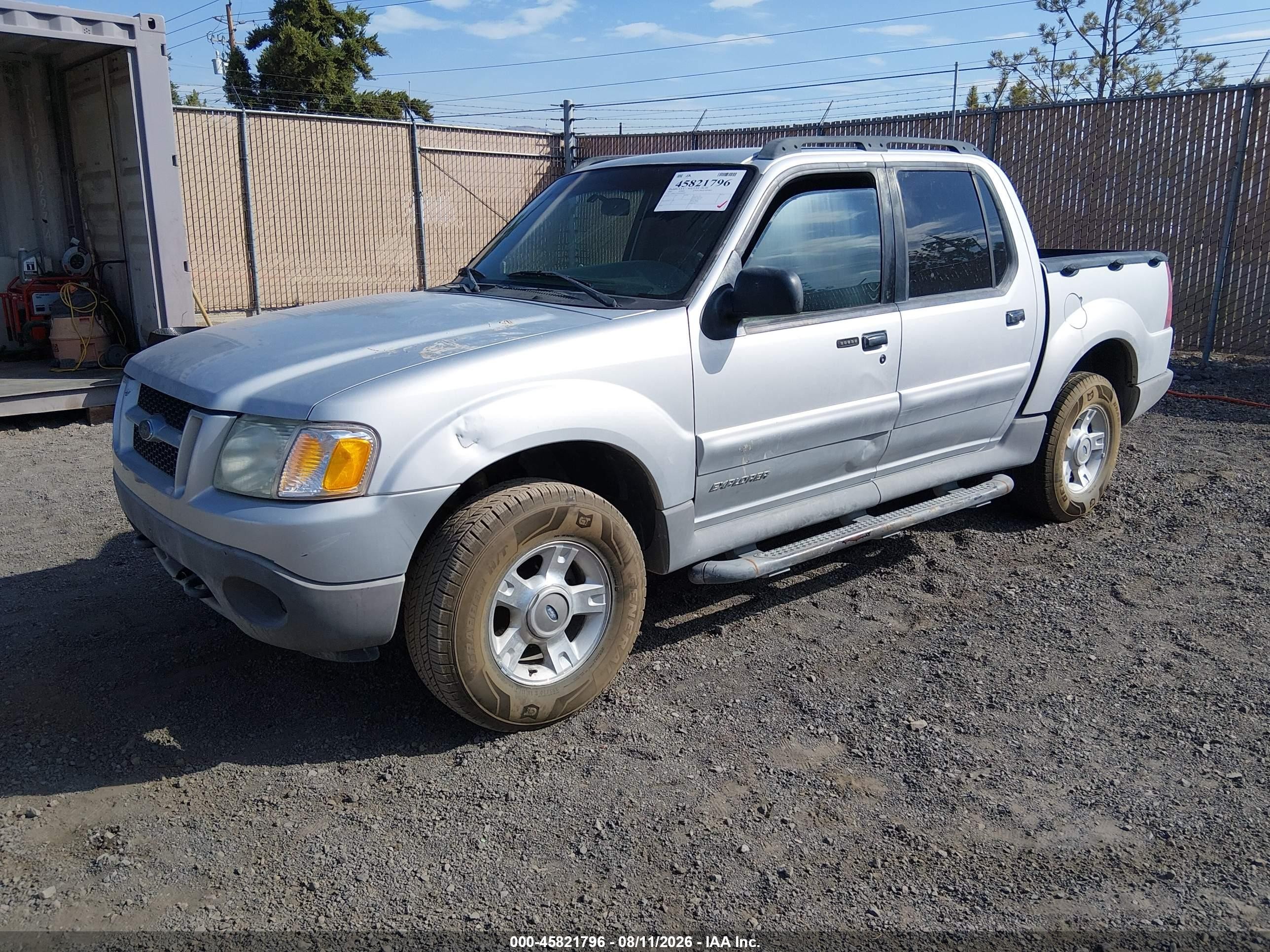 2002 Ford Explorer Sport Trac   Silver vin: 1FMZU77E42UB40405